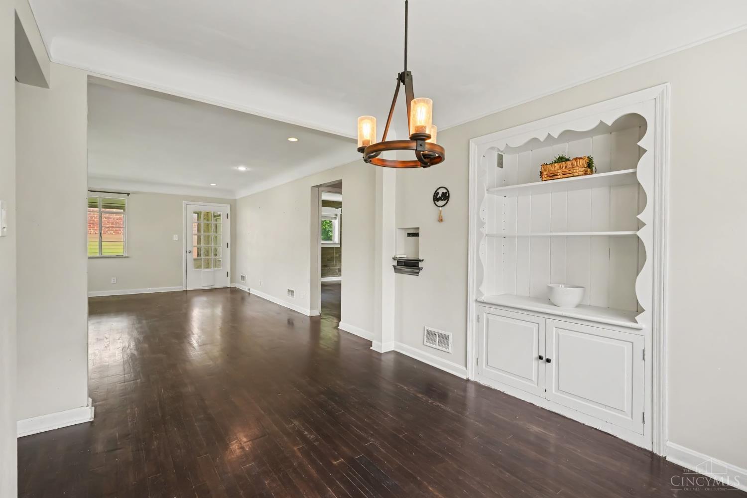 2668 Bonnie Drive, Cincinnati, OH, 45230 — photo 8