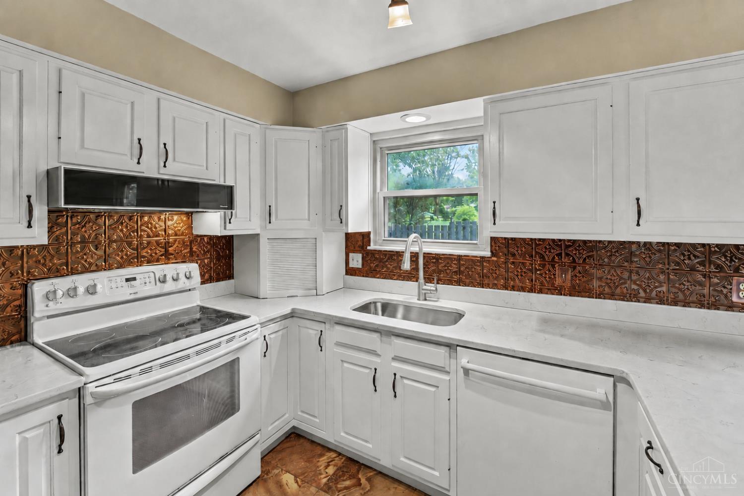 284 Saddleback Drive, Loveland, OH, 45140