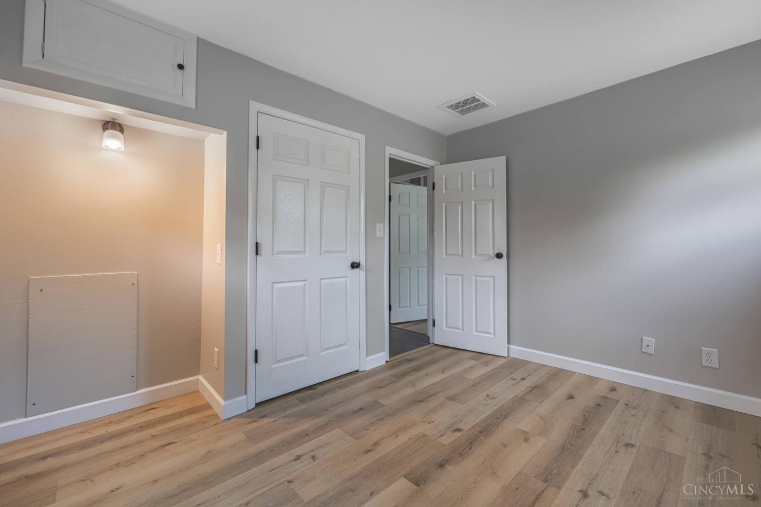 3382 Valleywood Drive, Kettering, OH, 45429 — photo 15