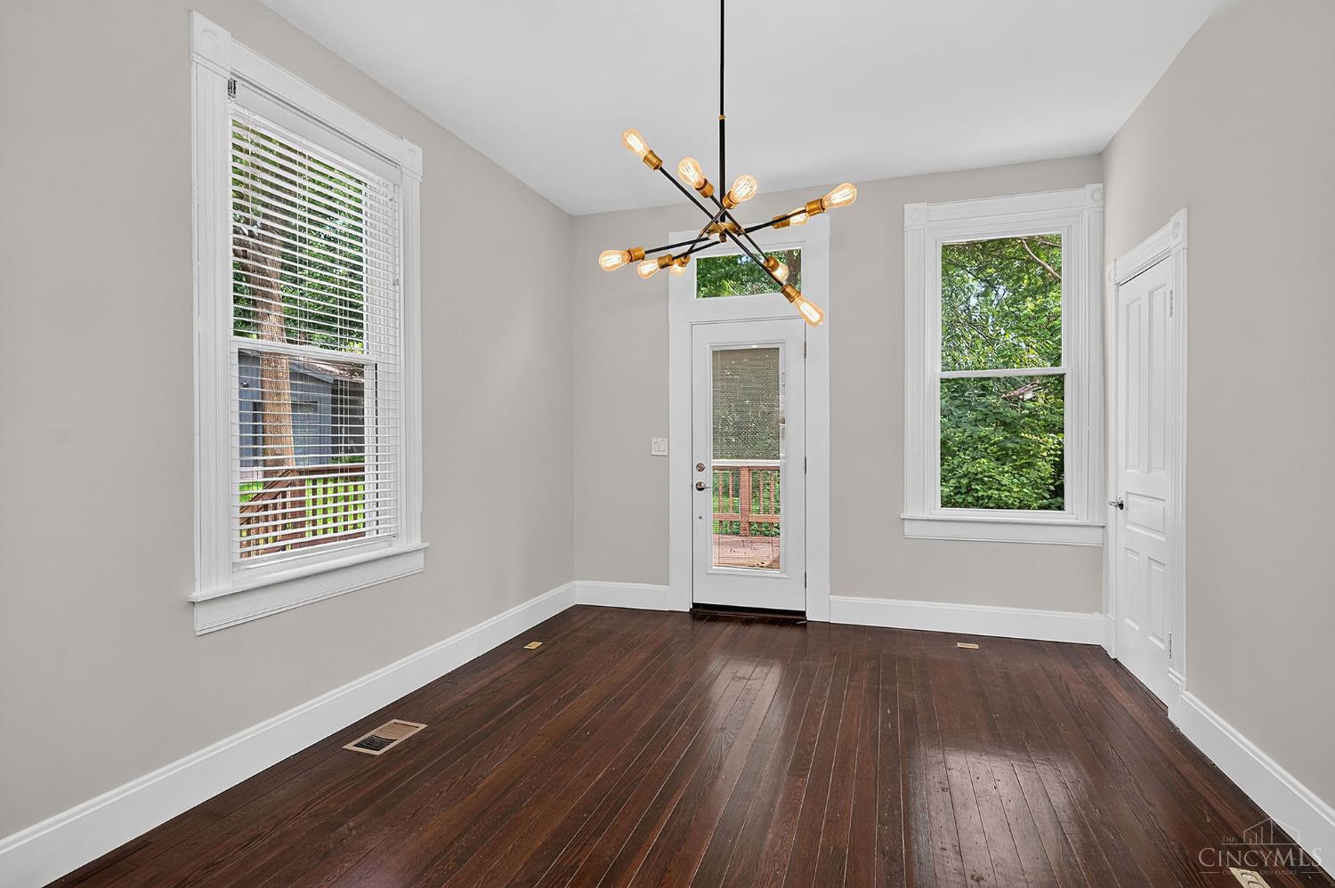 1586 Spring Lawn Avenue, Cincinnati, OH, 45223 — photo 18