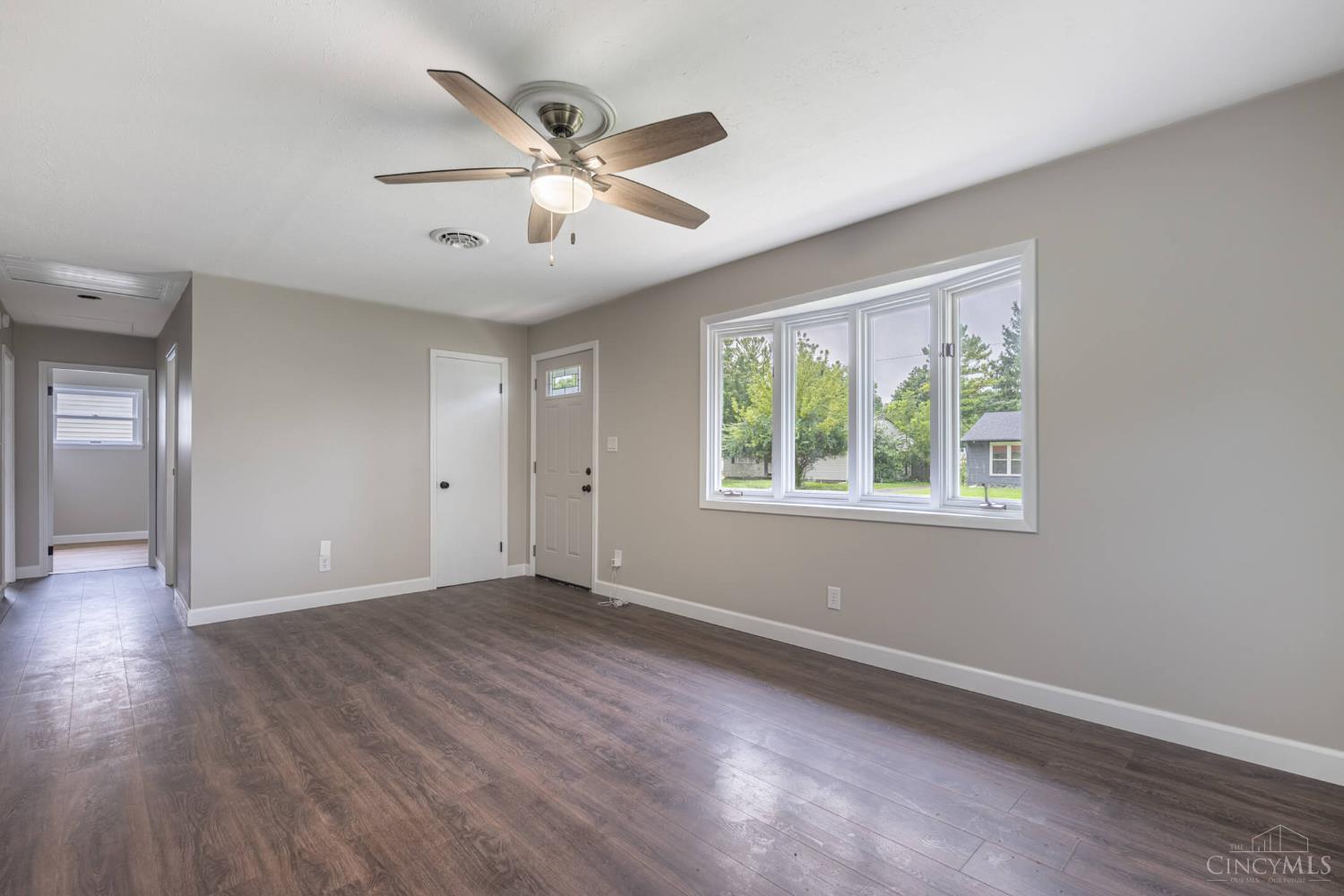 4th image of 3382 Valley Wood Dr, Kettering, OH 45429 | MLS# 1891389