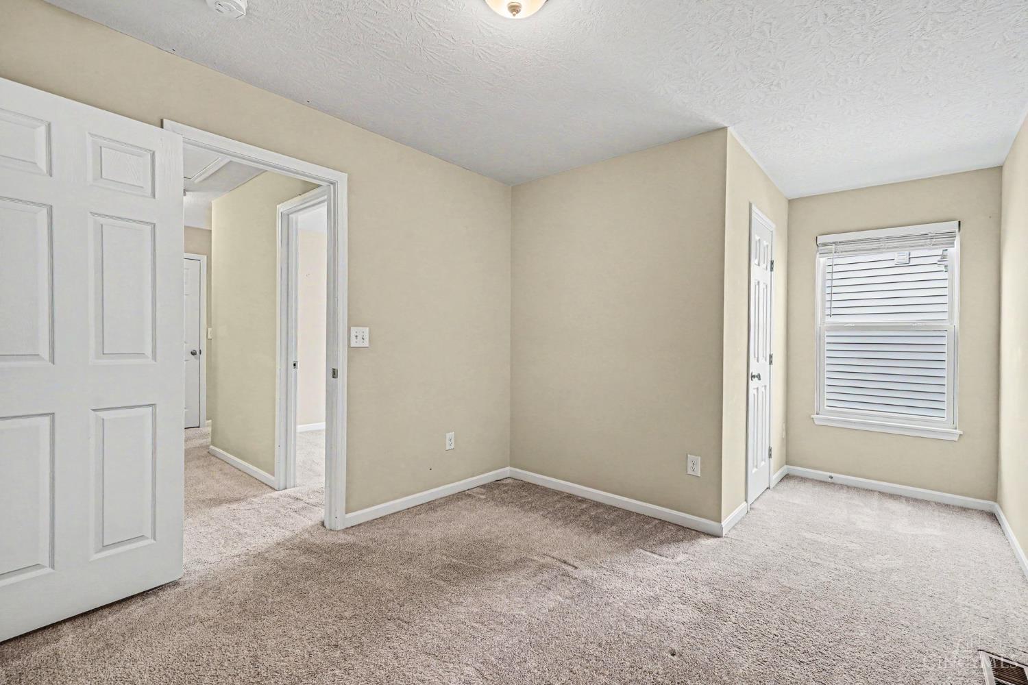 1519 Eagle Boulevard, Hamilton Twp, OH, 45039 — photo 18