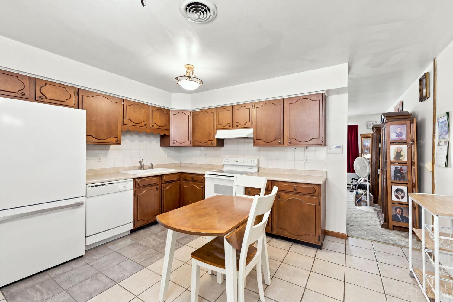 5th image of 7239 State Route 123, Franklin Twp, OH 45005 | MLS# 1891271