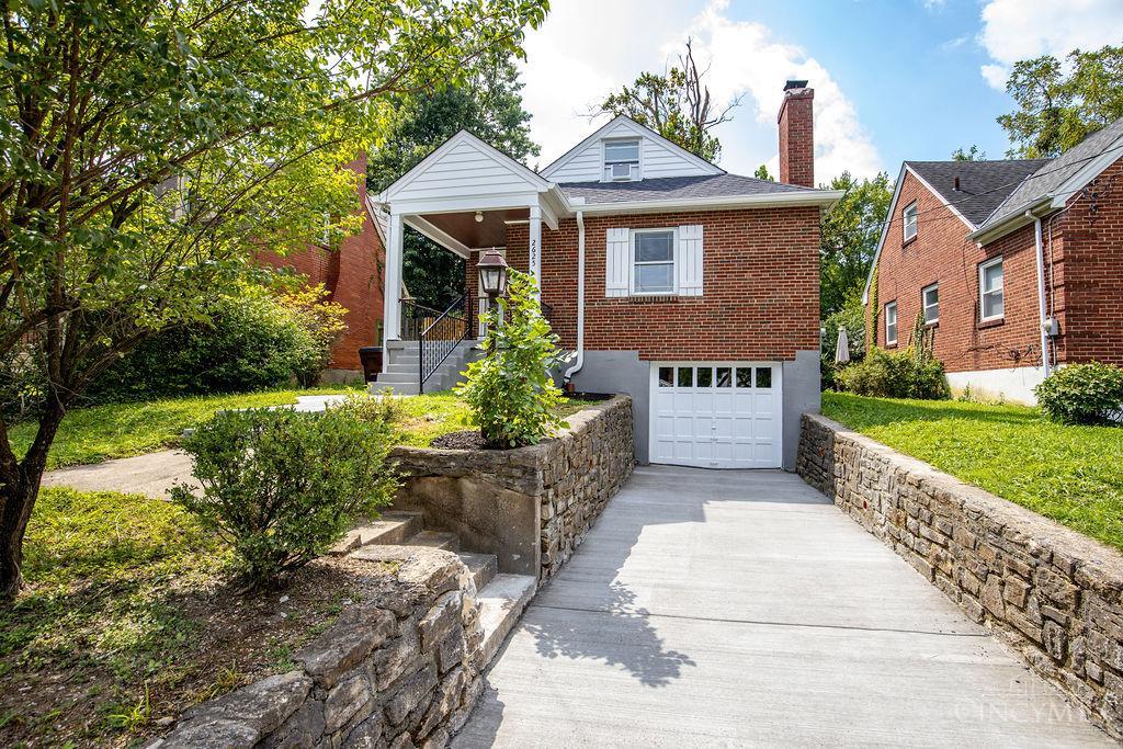 1st image of 2625 Saint Albans Ave, Golf Manor, OH 45237 | MLS# 1891423