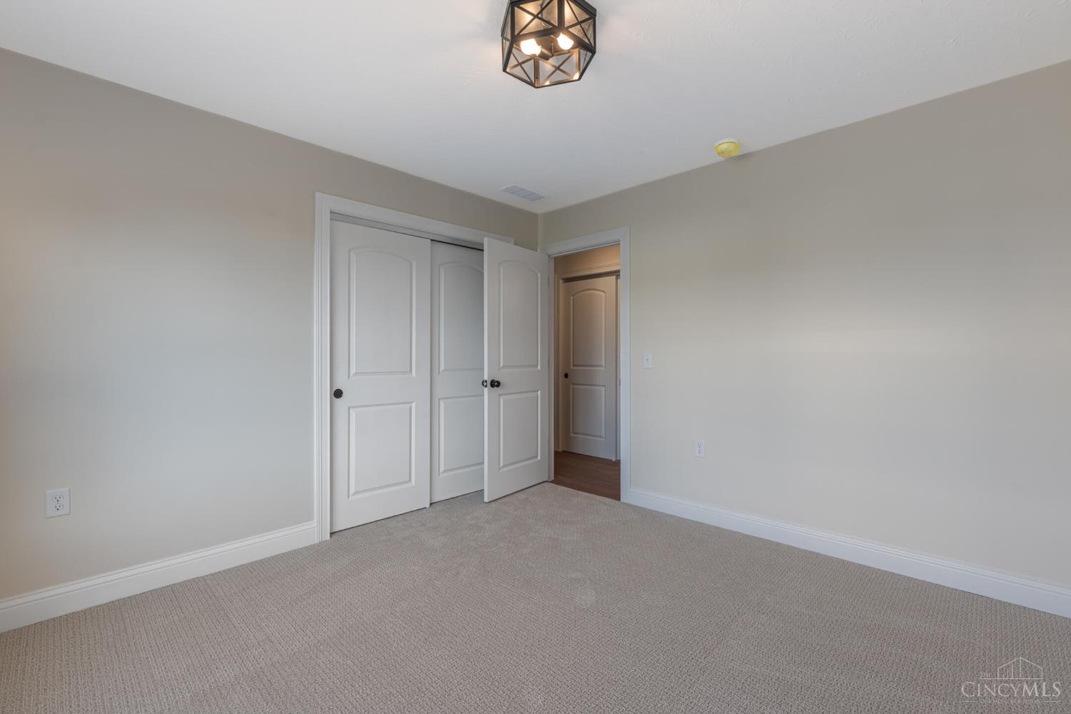 137 Pebble Creek Drive, Eaton, OH, 45320 — photo 15