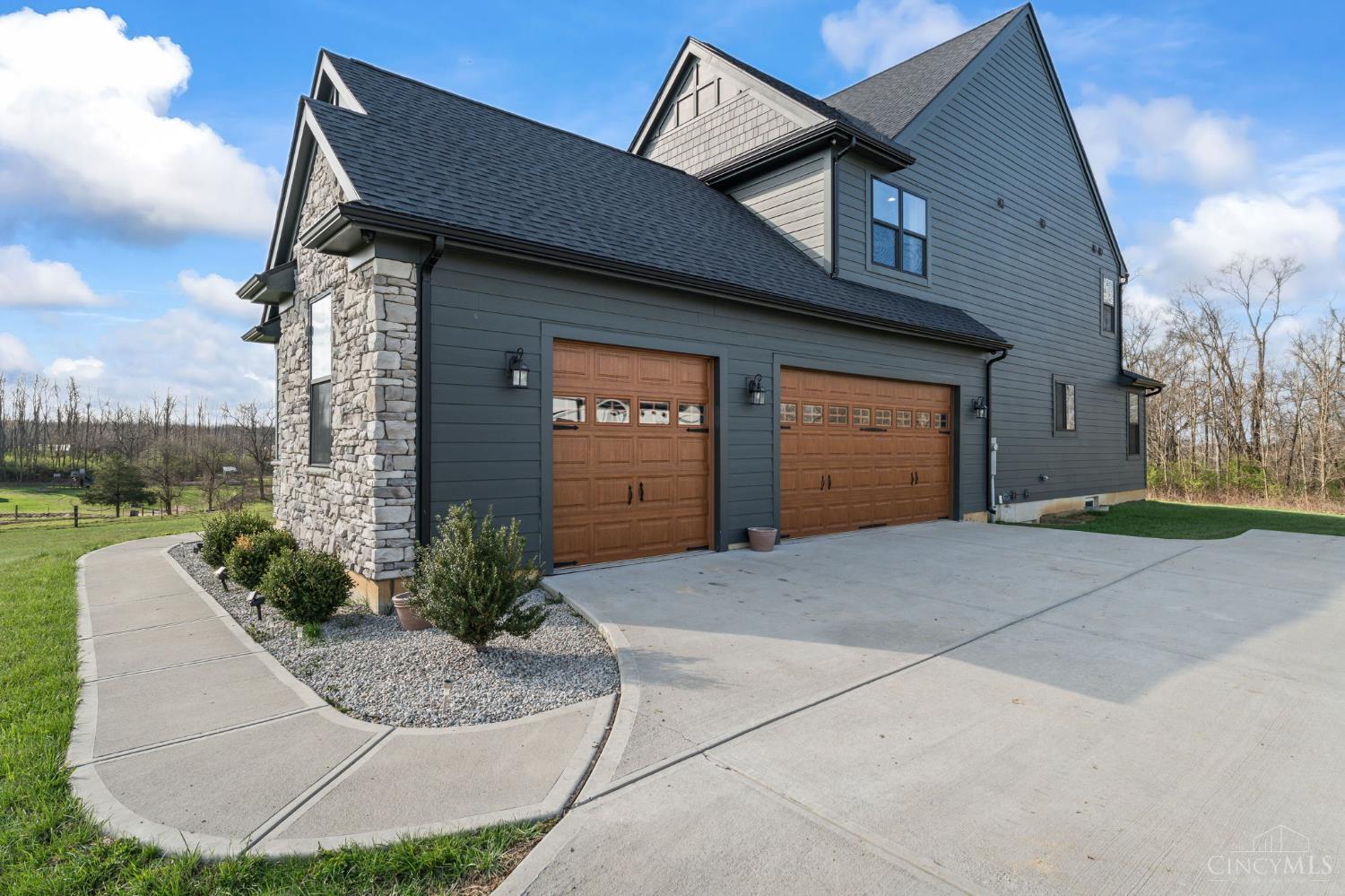2425 Middleboro Road, Washington Twp, OH, 45113 — photo 20
