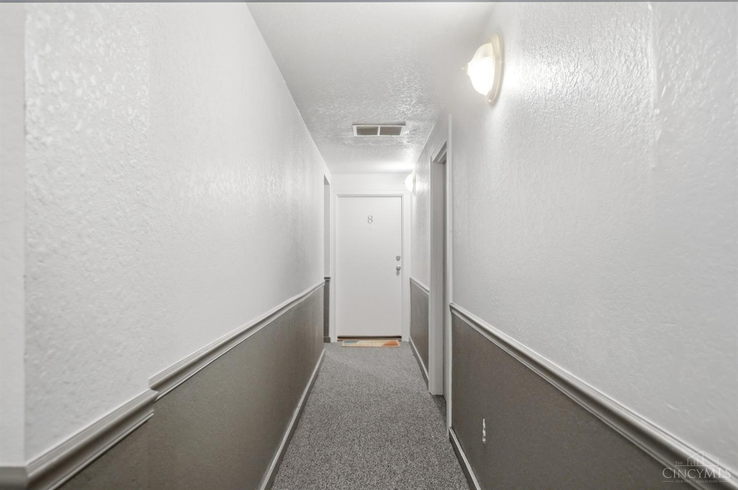 427 Hopkins Street #8, Cincinnati, OH, 45203 — photo 6