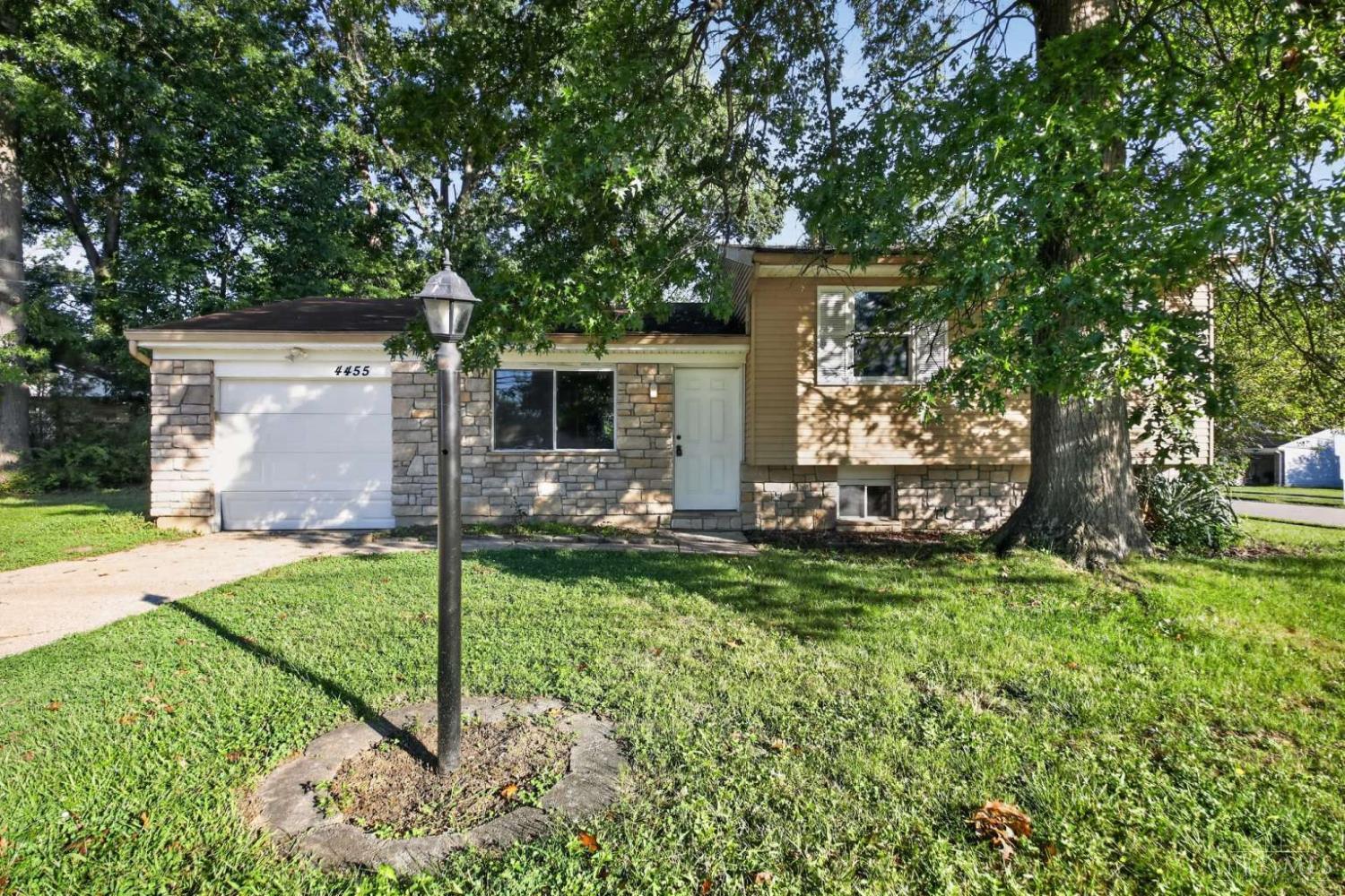 1st image of 4455 Schoolhouse Rd, Batavia, OH 45103 | MLS# 1891461