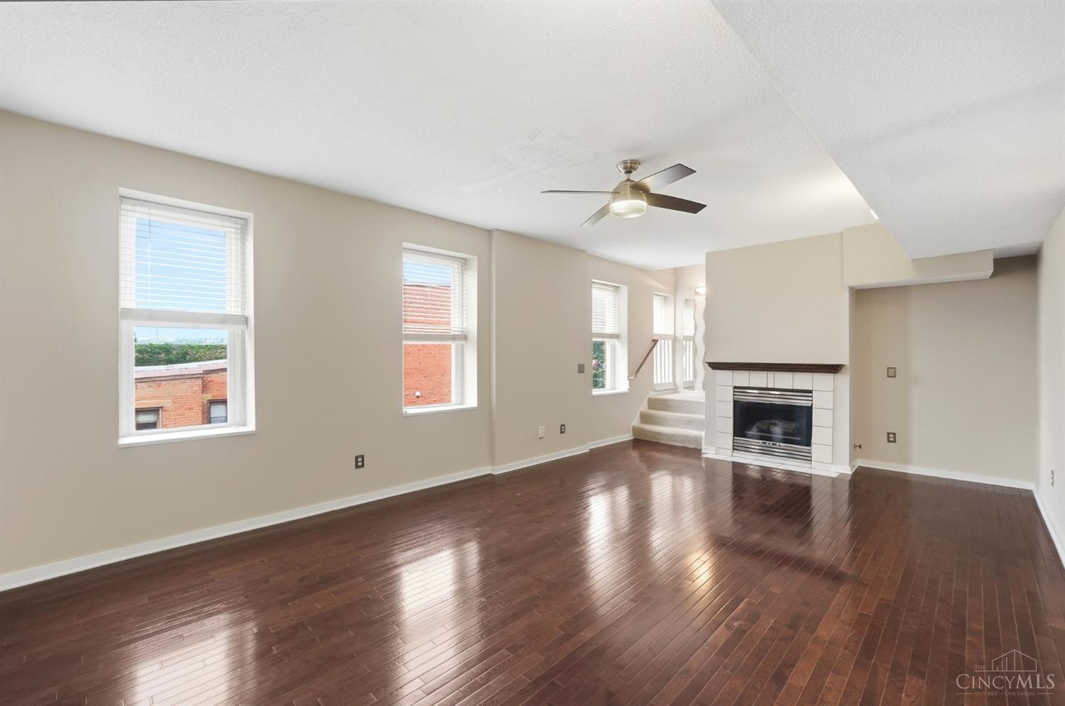 427 Hopkins Street #8, Cincinnati, OH, 45203 — photo 9