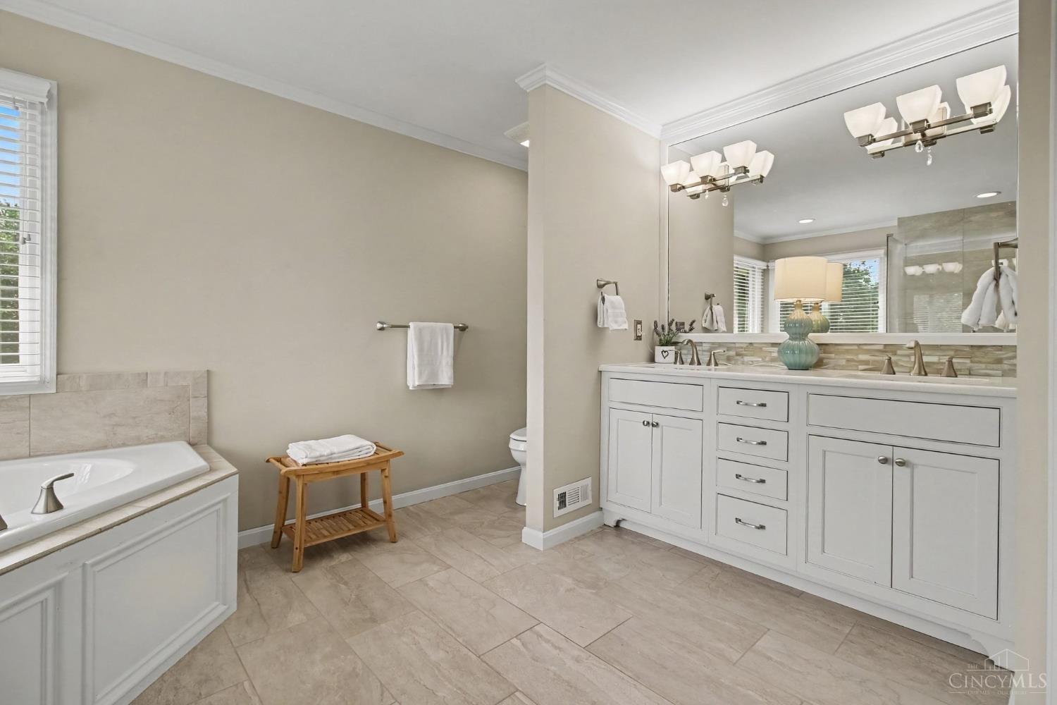 6620 Saddlebrook Court, Miami Twp, OH, 45140