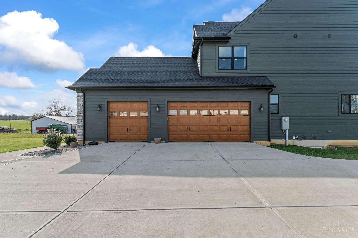 2425 Middleboro Road, Washington Twp, OH, 45113 — photo 21