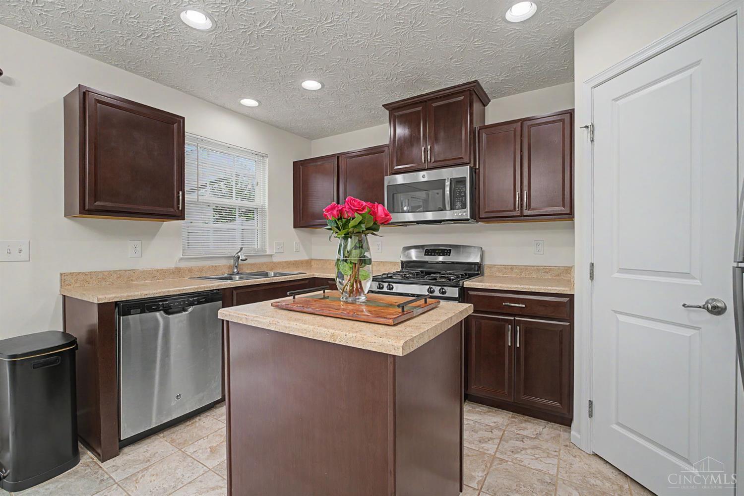 1408 Golden Eagle Drive, Troy, OH, 45373 — photo 21