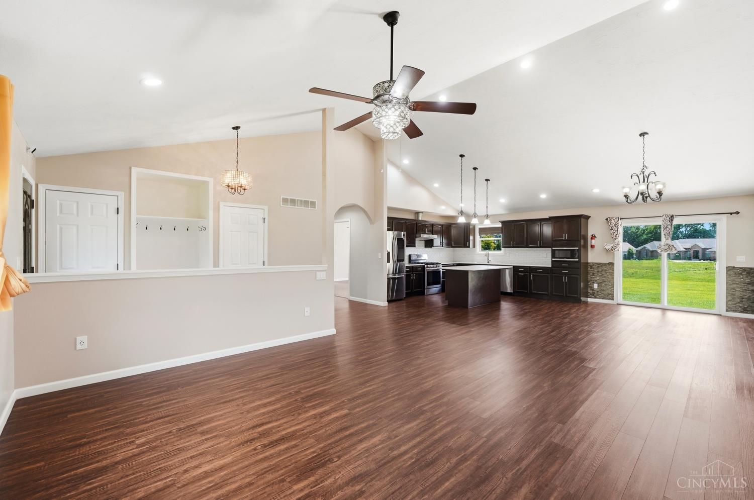 115 Burr Oak Drive, Batesville, IN, 47006 — photo 11