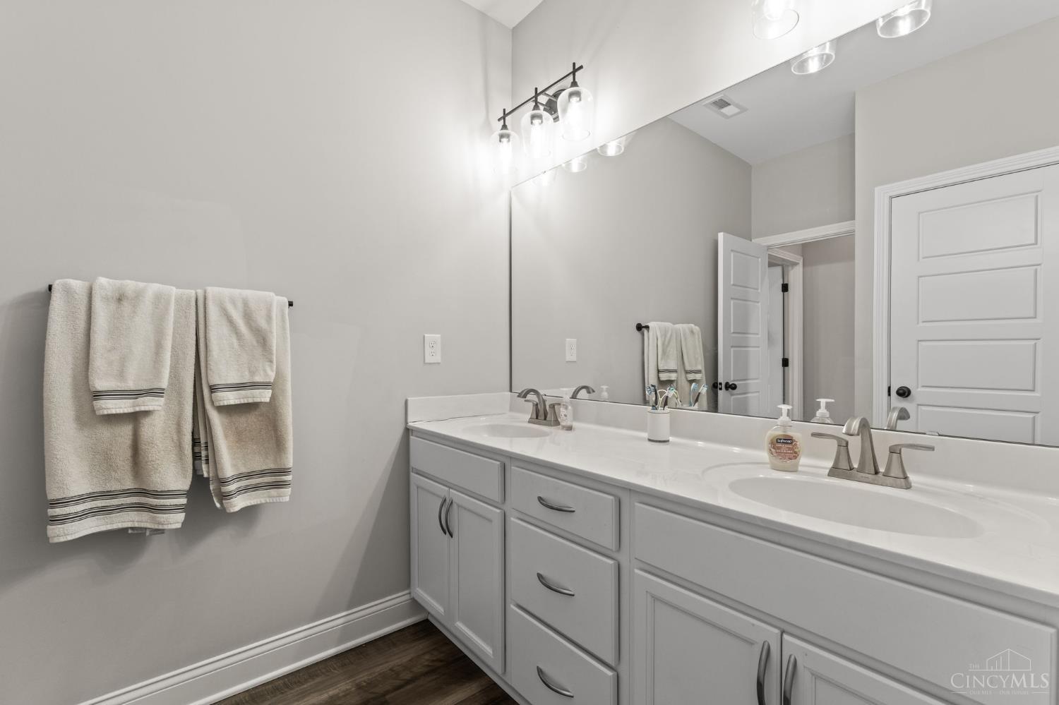 2425 Middleboro Road, Washington Twp, OH, 45113 — photo 81