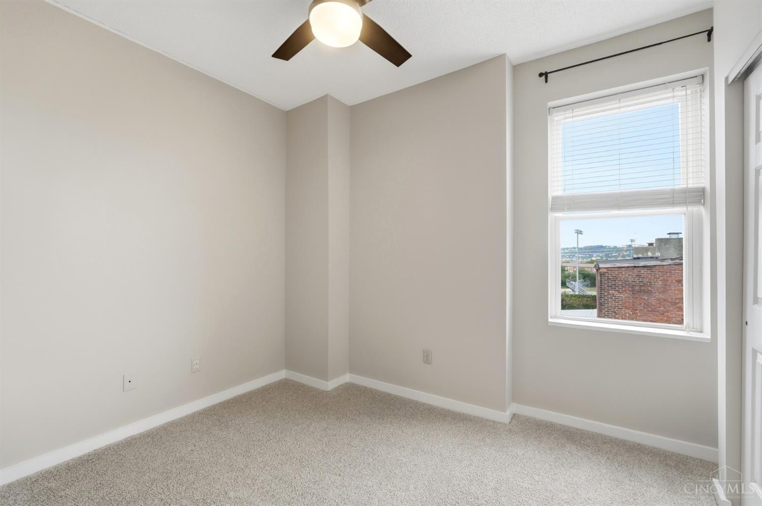 427 Hopkins Street #8, Cincinnati, OH, 45203 — photo 28