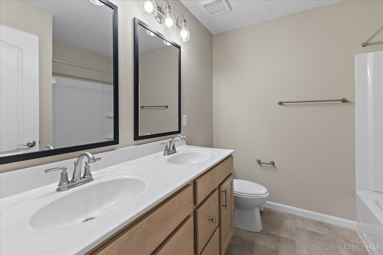 181 Farmstead Boulevard, Springboro, OH, 45066 — photo 22