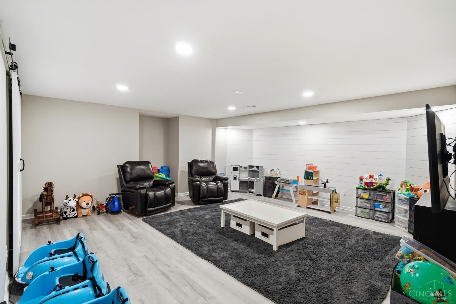 1358 Shaker Run Boulevard, Turtle Creek Twp, OH, 45036 — photo 45