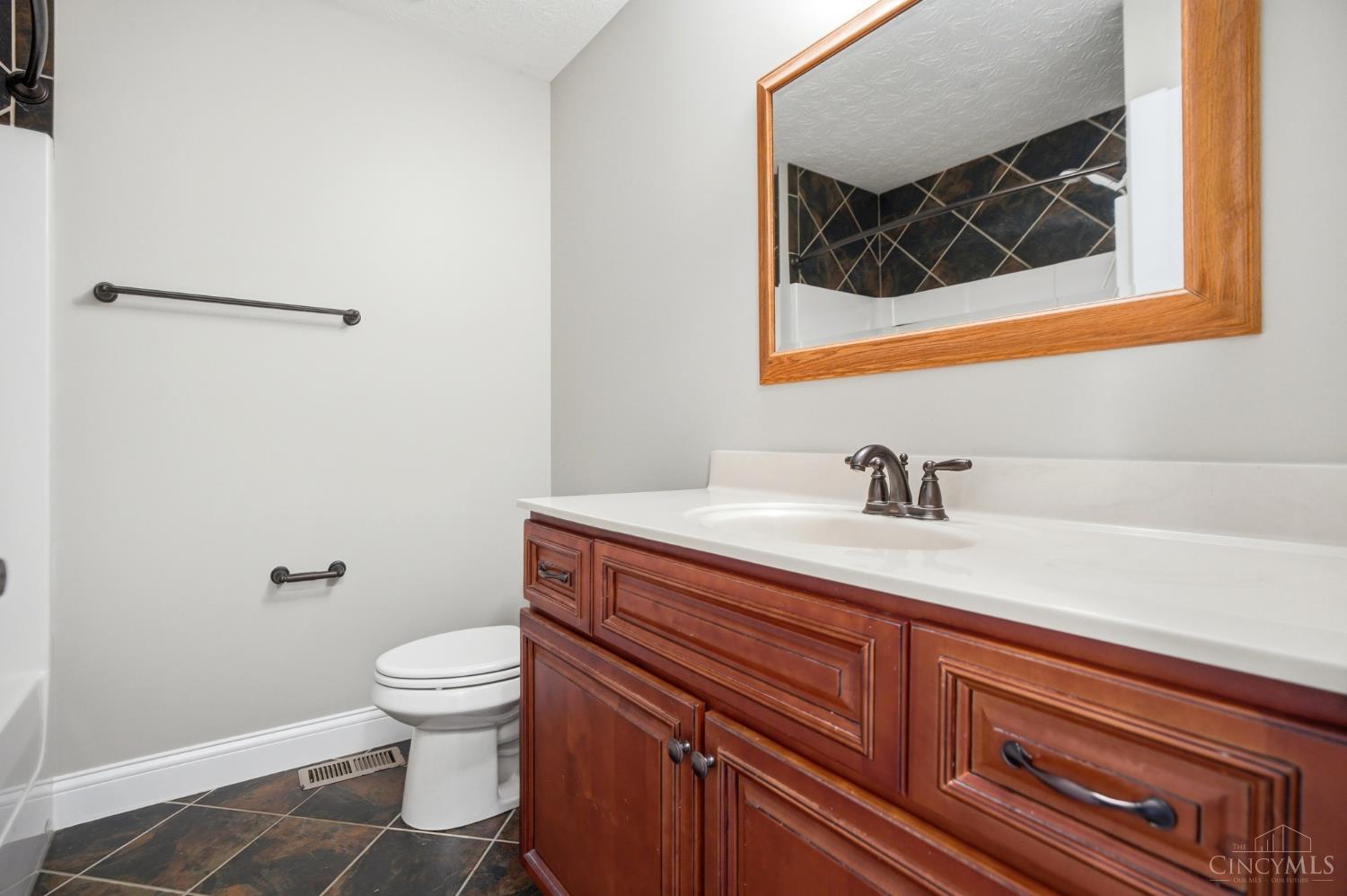 330 Deep Woods Court, Carlisle, OH, 45005 — photo 27