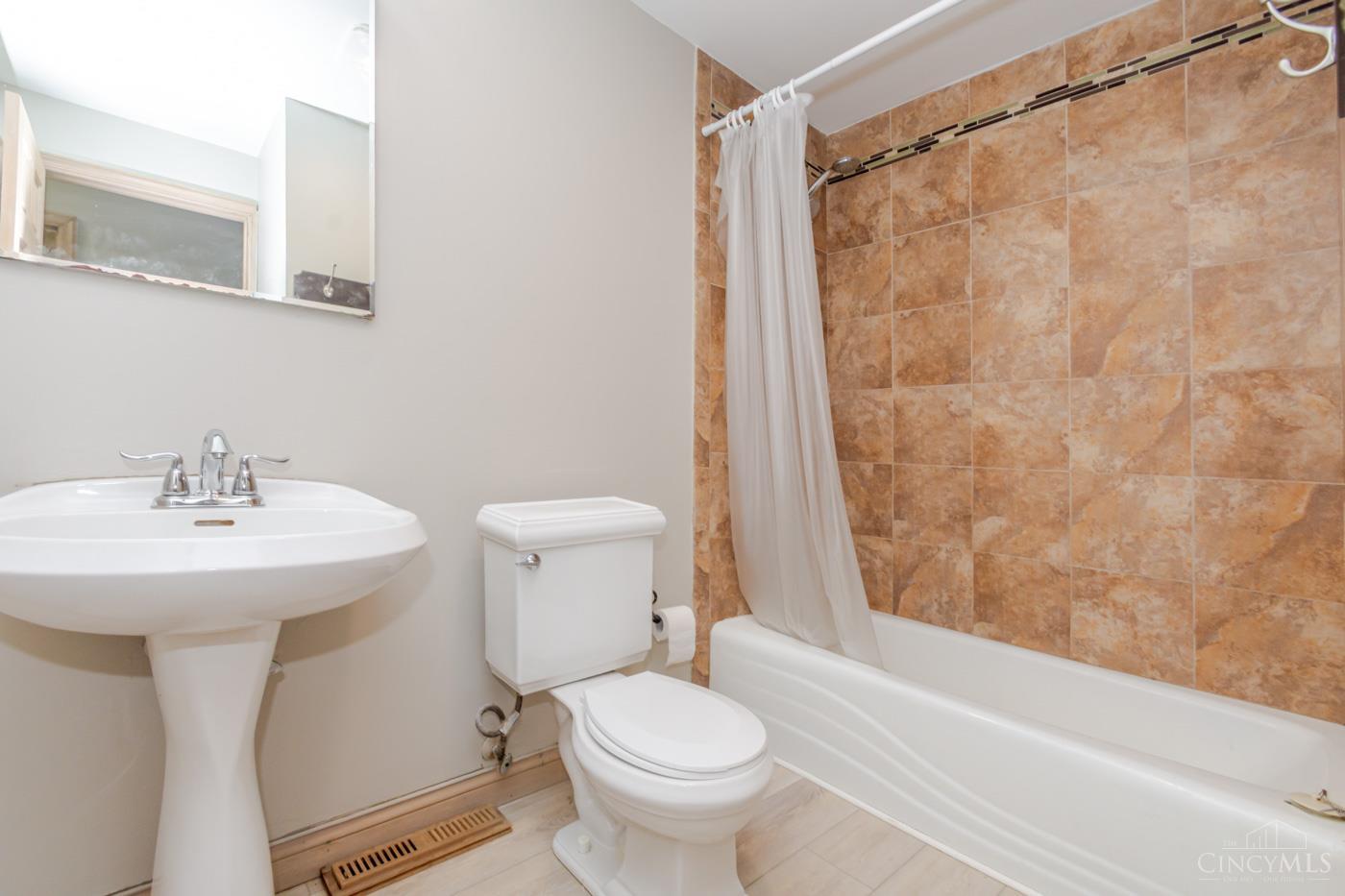 4150 Burning Tree Drive, Kettering, OH, 45440 — photo 16