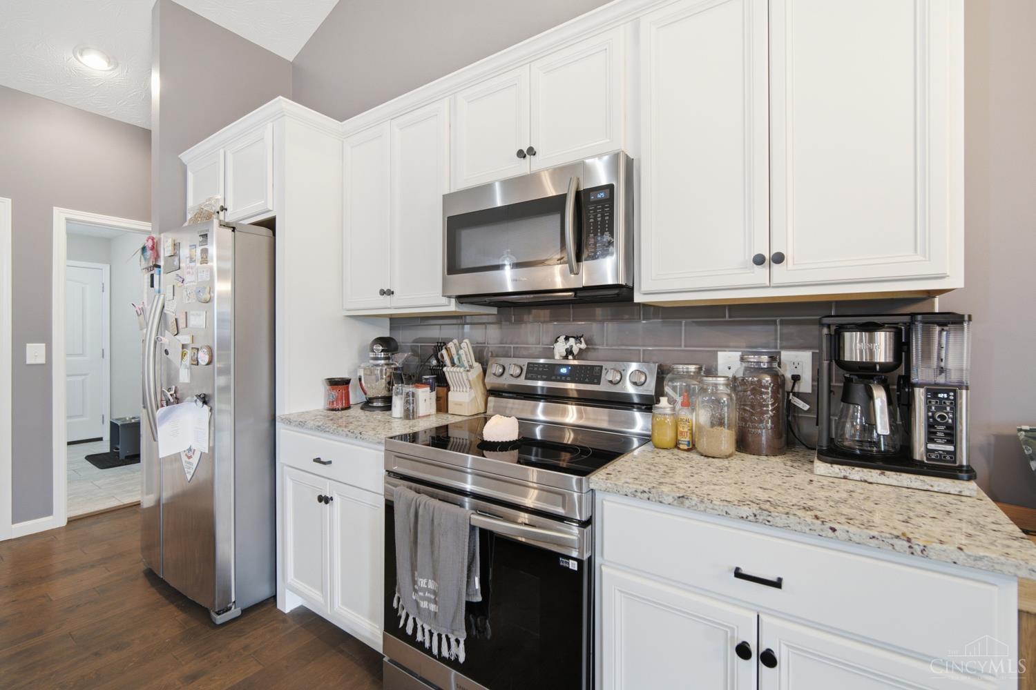 246 Auburn Meadows Court, Carlisle, OH, 45005 — photo 10