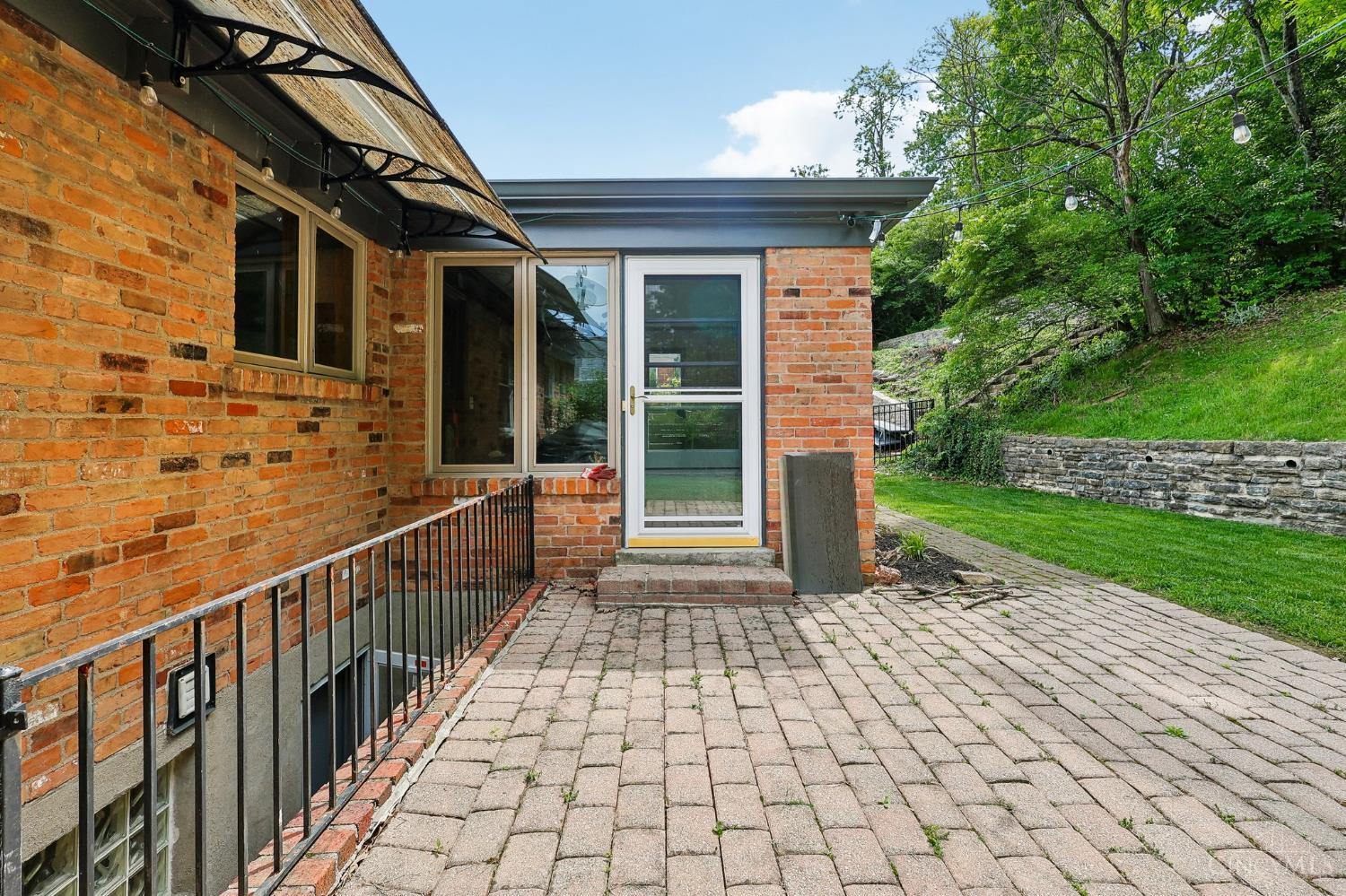 1023 Paxton Avenue, Cincinnati, OH, 45208 — photo 41