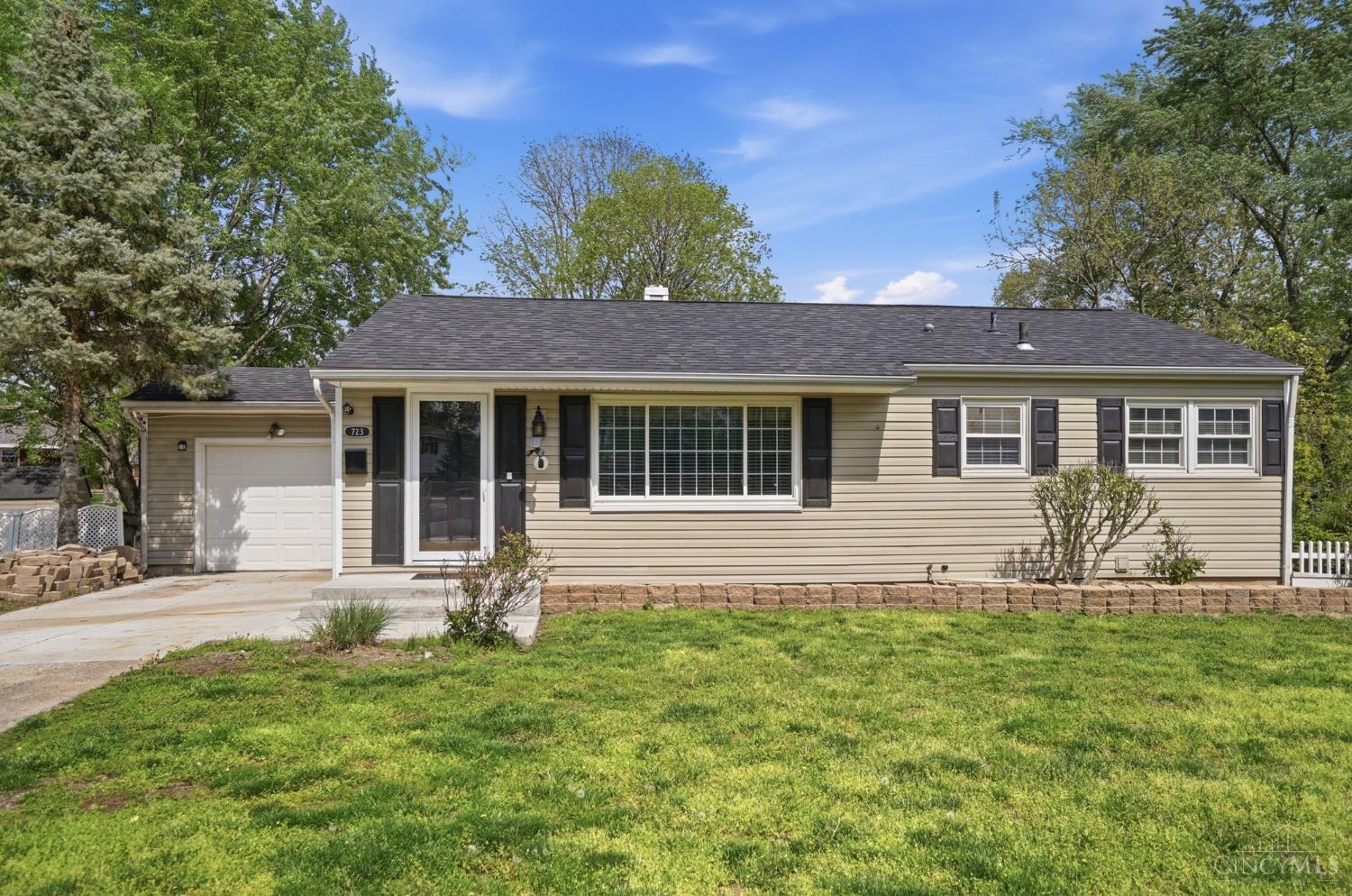 723 Adria Court, Middletown, OH, 45044 — photo 2