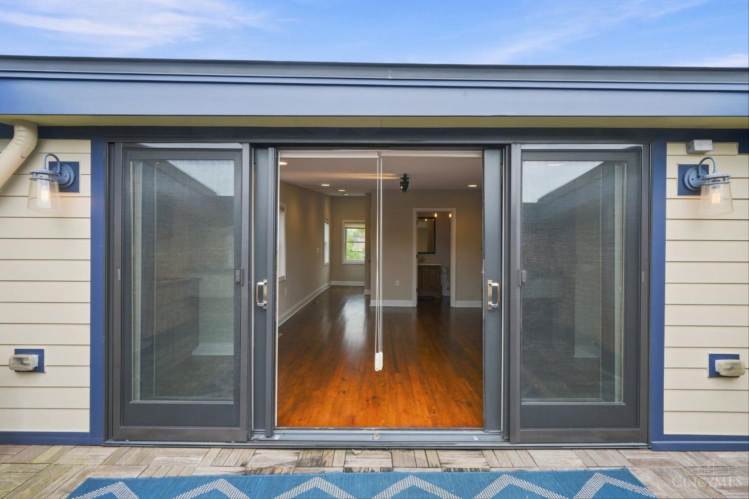 1329 Republic Street, Cincinnati, OH, 45202 — photo 49