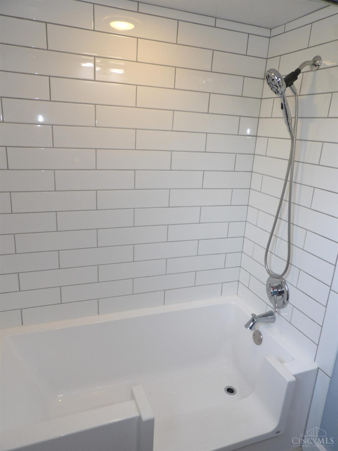 718 Hermosa Avenue, Cincinnati, OH, 45238 — photo 20