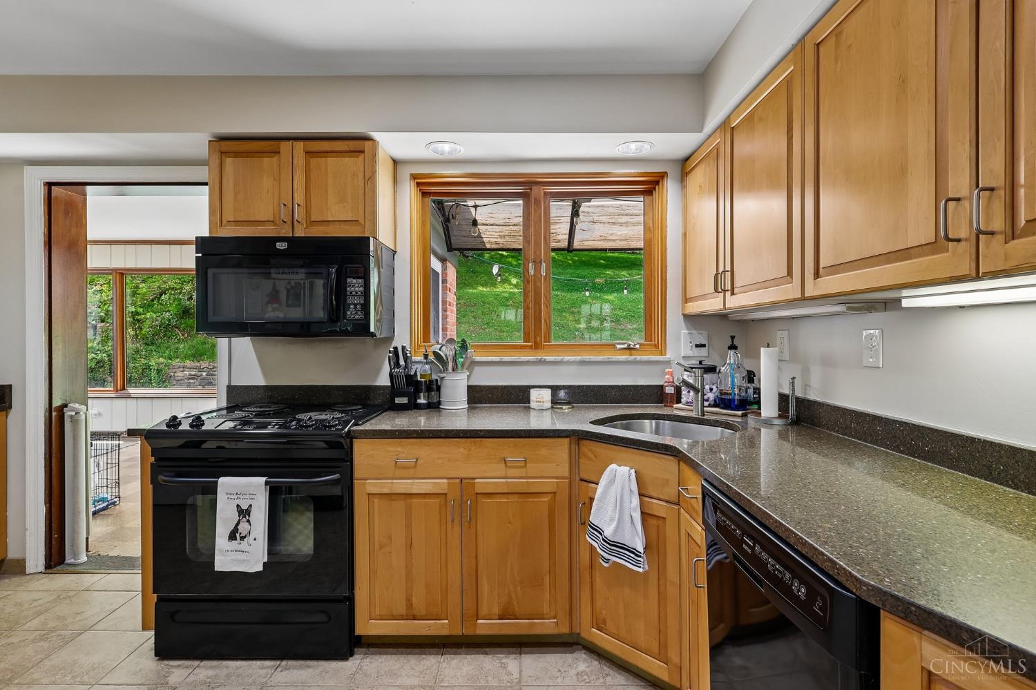 1023 Paxton Avenue, Cincinnati, OH, 45208 — photo 20