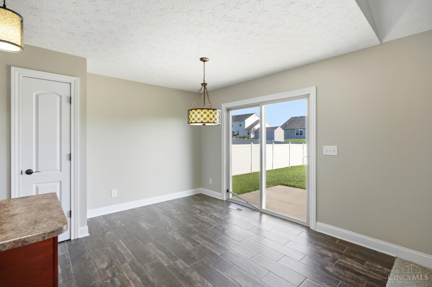 330 Deep Woods Court, Carlisle, OH, 45005 — photo 14