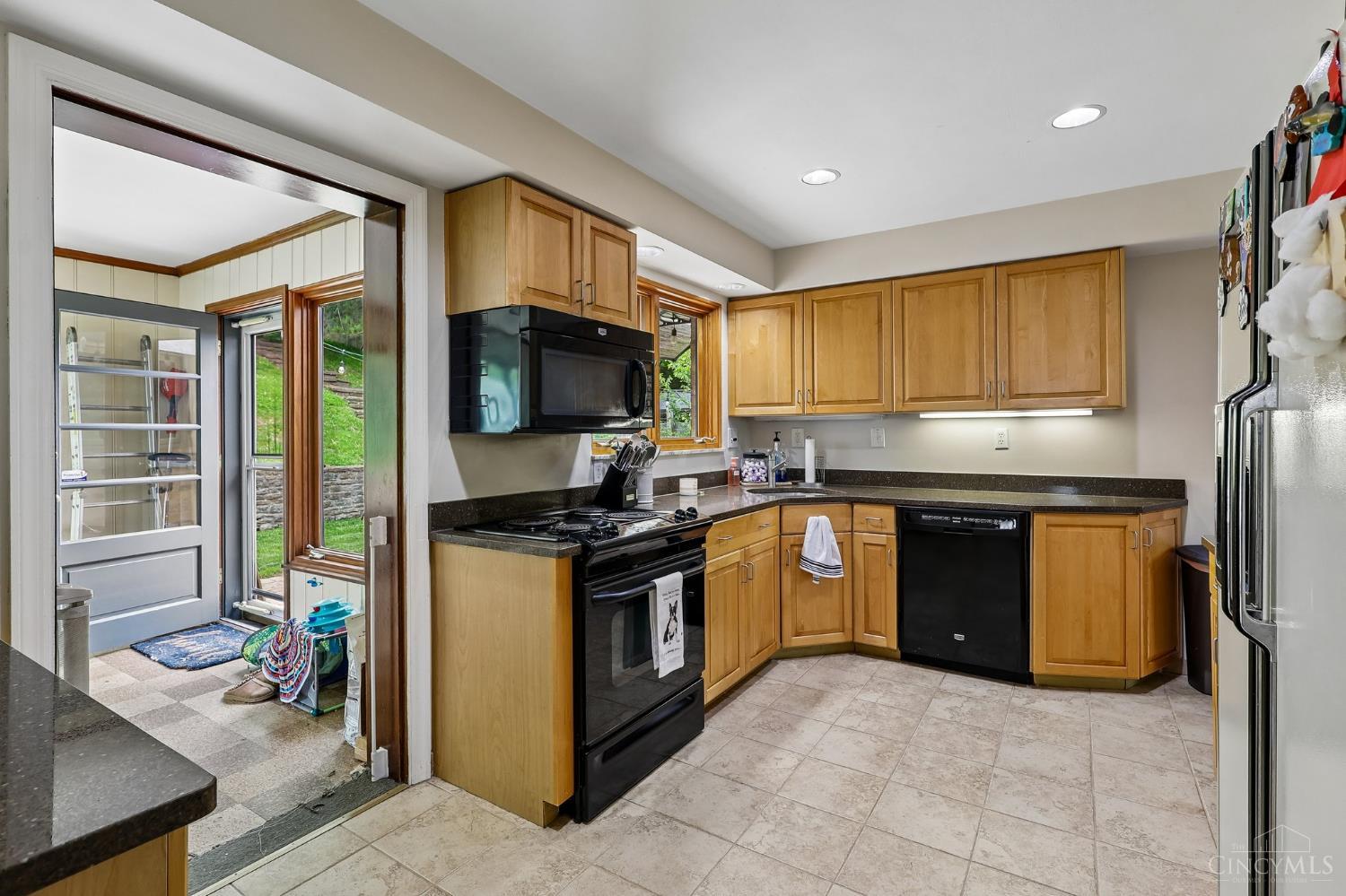1023 Paxton Avenue, Cincinnati, OH, 45208 — photo 16