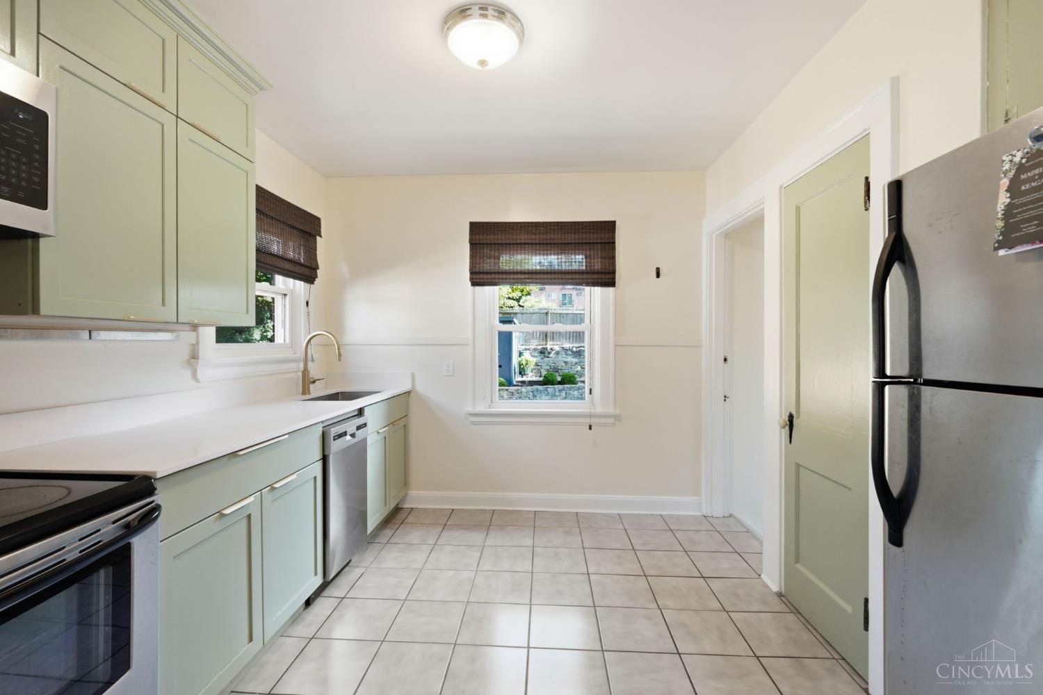 3816 Brotherton Road, Cincinnati, OH, 45209 — photo 9
