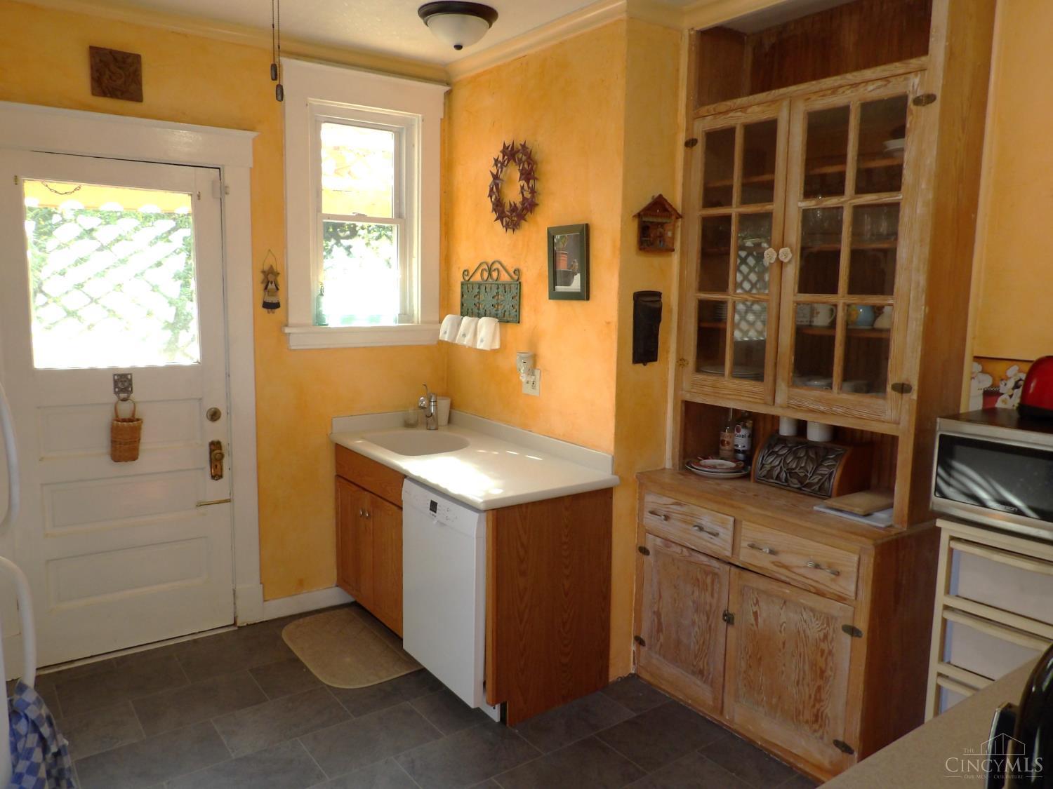 718 Hermosa Avenue, Cincinnati, OH, 45238 — photo 16