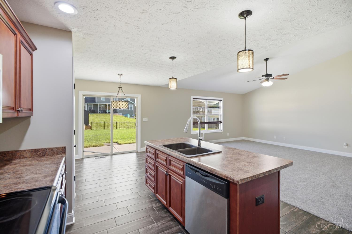 330 Deep Woods Court, Carlisle, OH, 45005 — photo 13