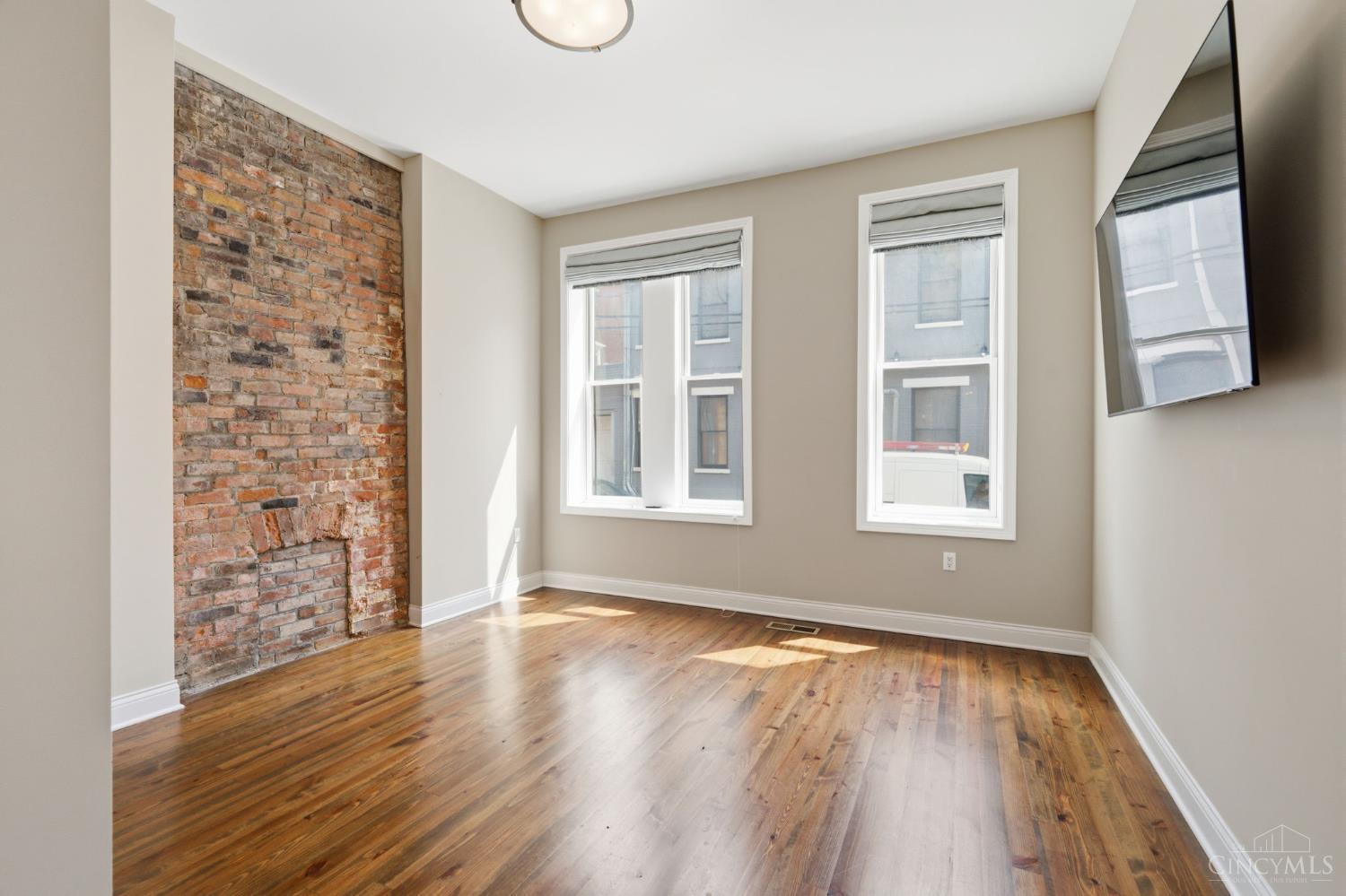 1329 Republic Street, Cincinnati, OH, 45202 — photo 8