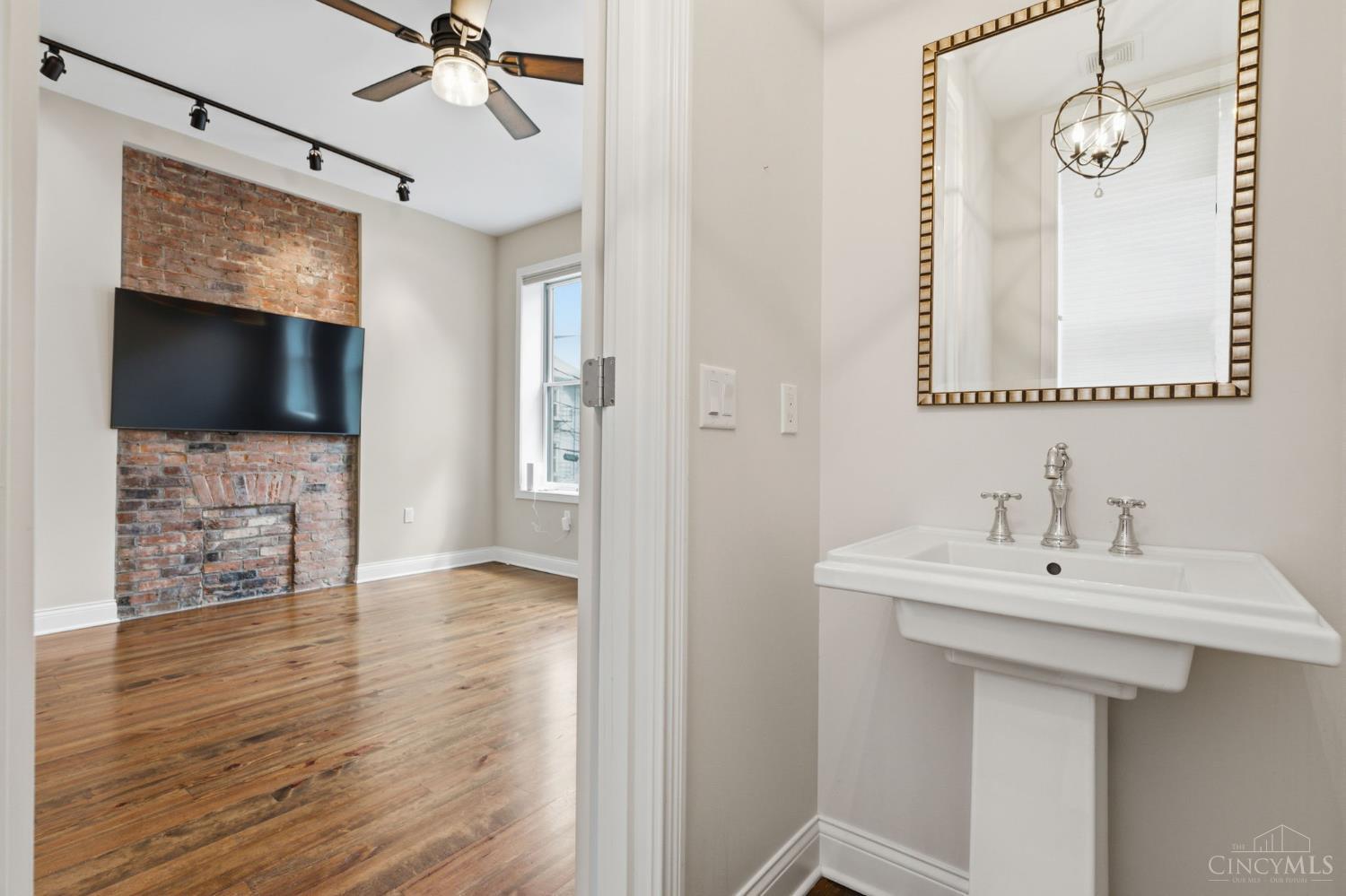 1329 Republic Street, Cincinnati, OH, 45202 — photo 20