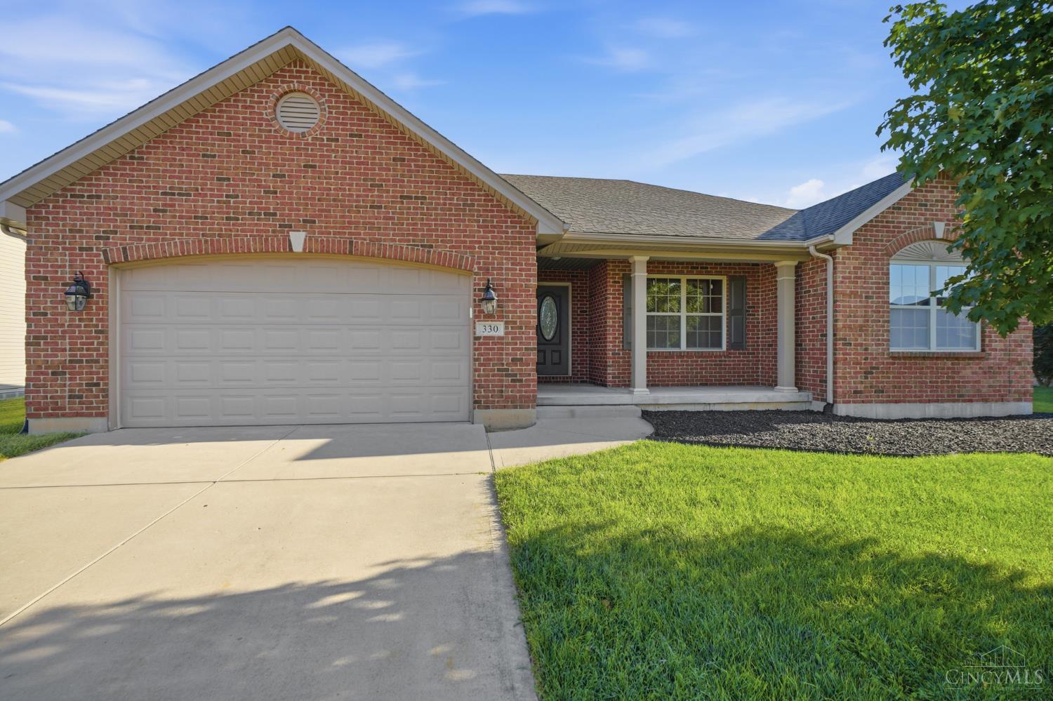330 Deep Woods Court, Carlisle, OH, 45005 — photo 4