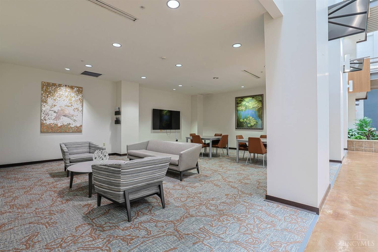 400 Pike Street #903, Cincinnati, OH, 45202 — photo 30