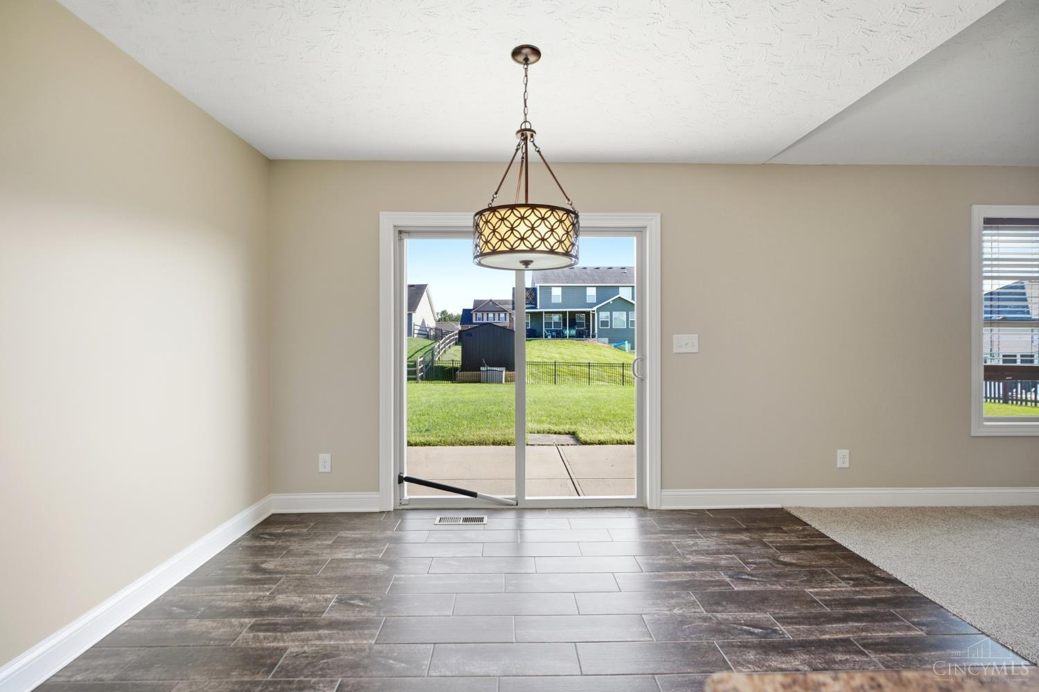 330 Deep Woods Court, Carlisle, OH, 45005 — photo 15