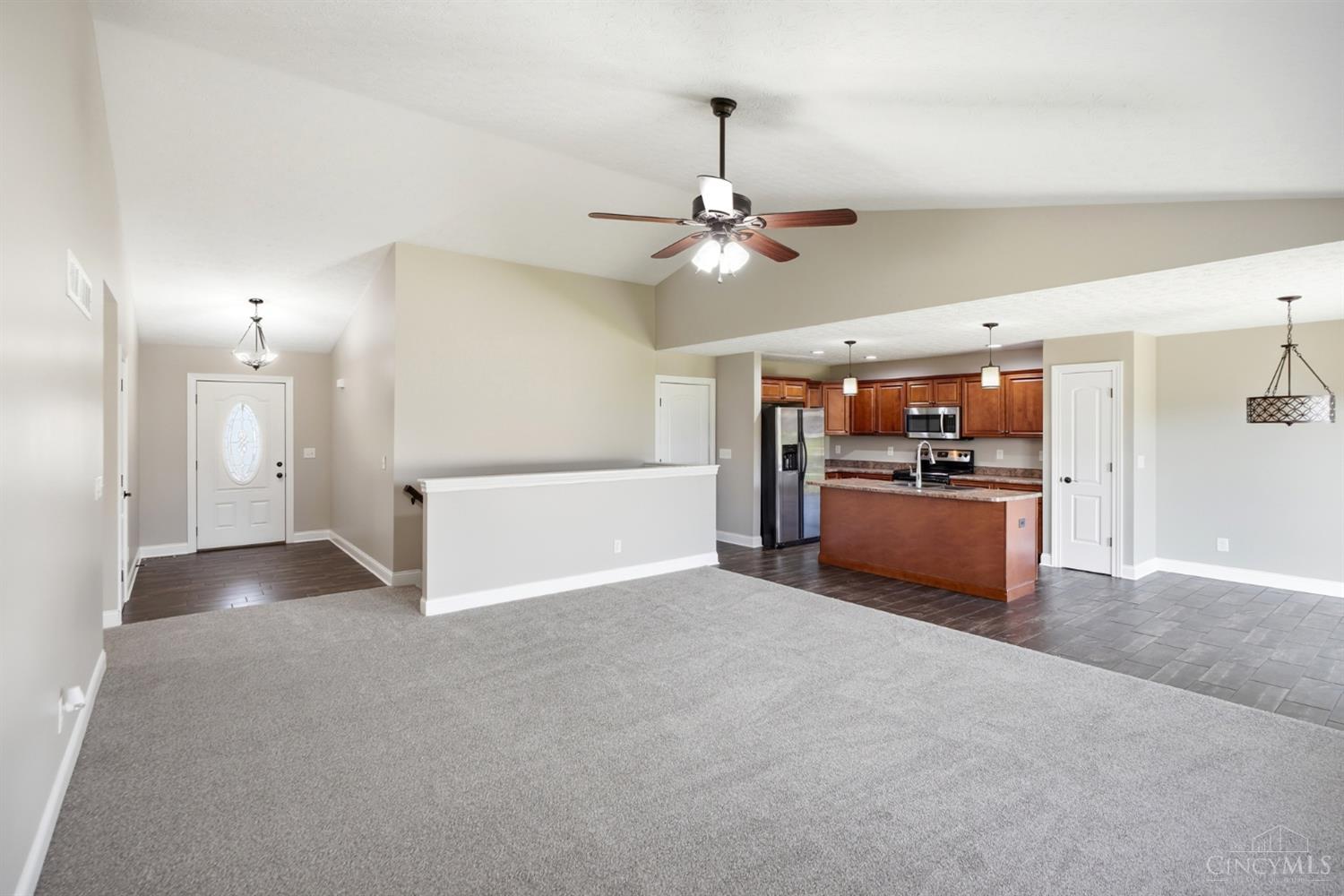330 Deep Woods Court, Carlisle, OH, 45005 — photo 5