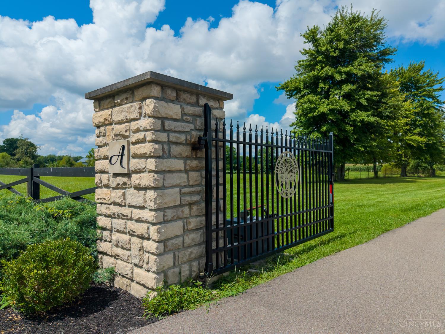 B Landing Lane, Goshen Twp, OH, 45122 — photo 5