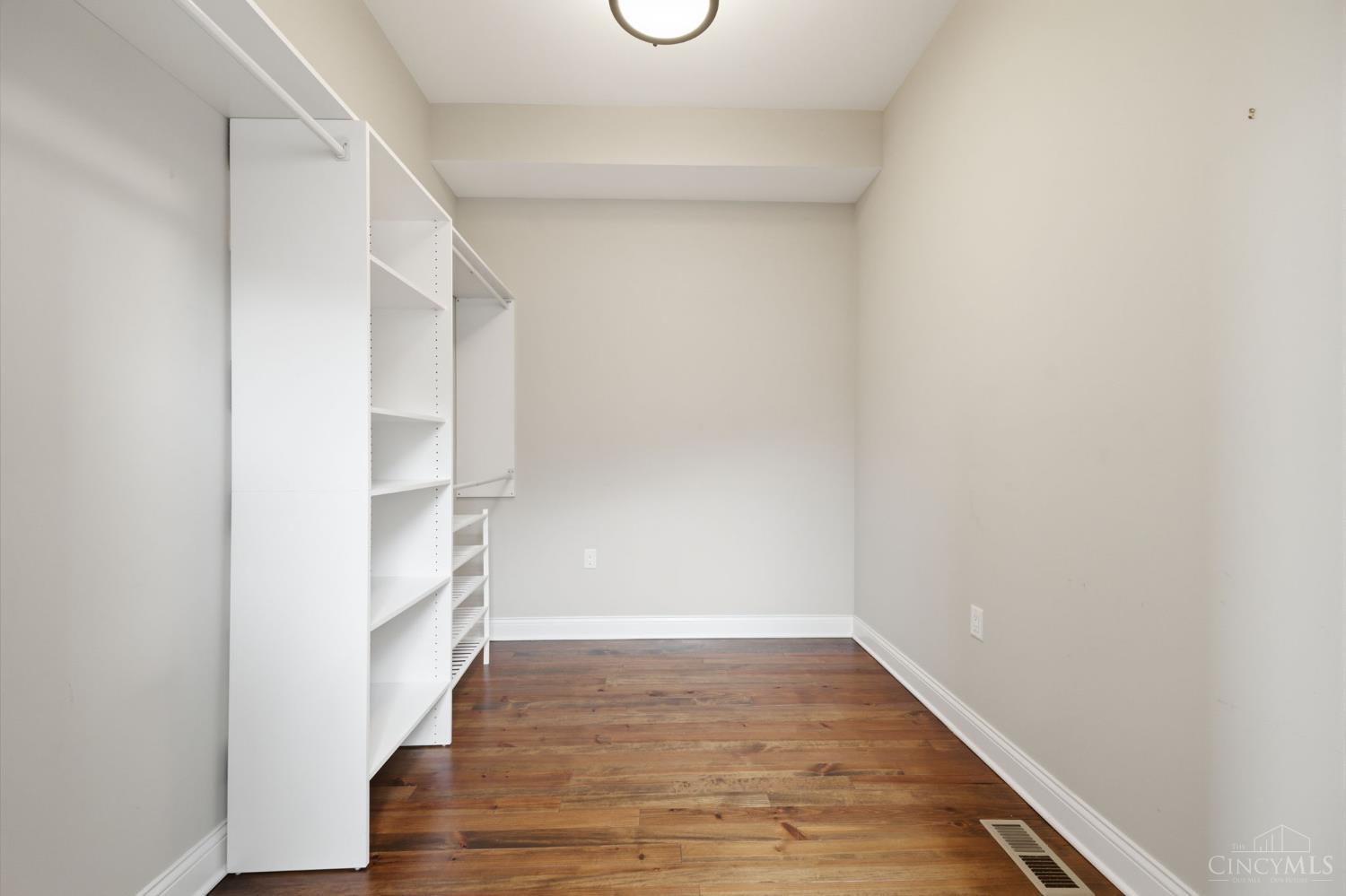 1329 Republic Street, Cincinnati, OH, 45202 — photo 29