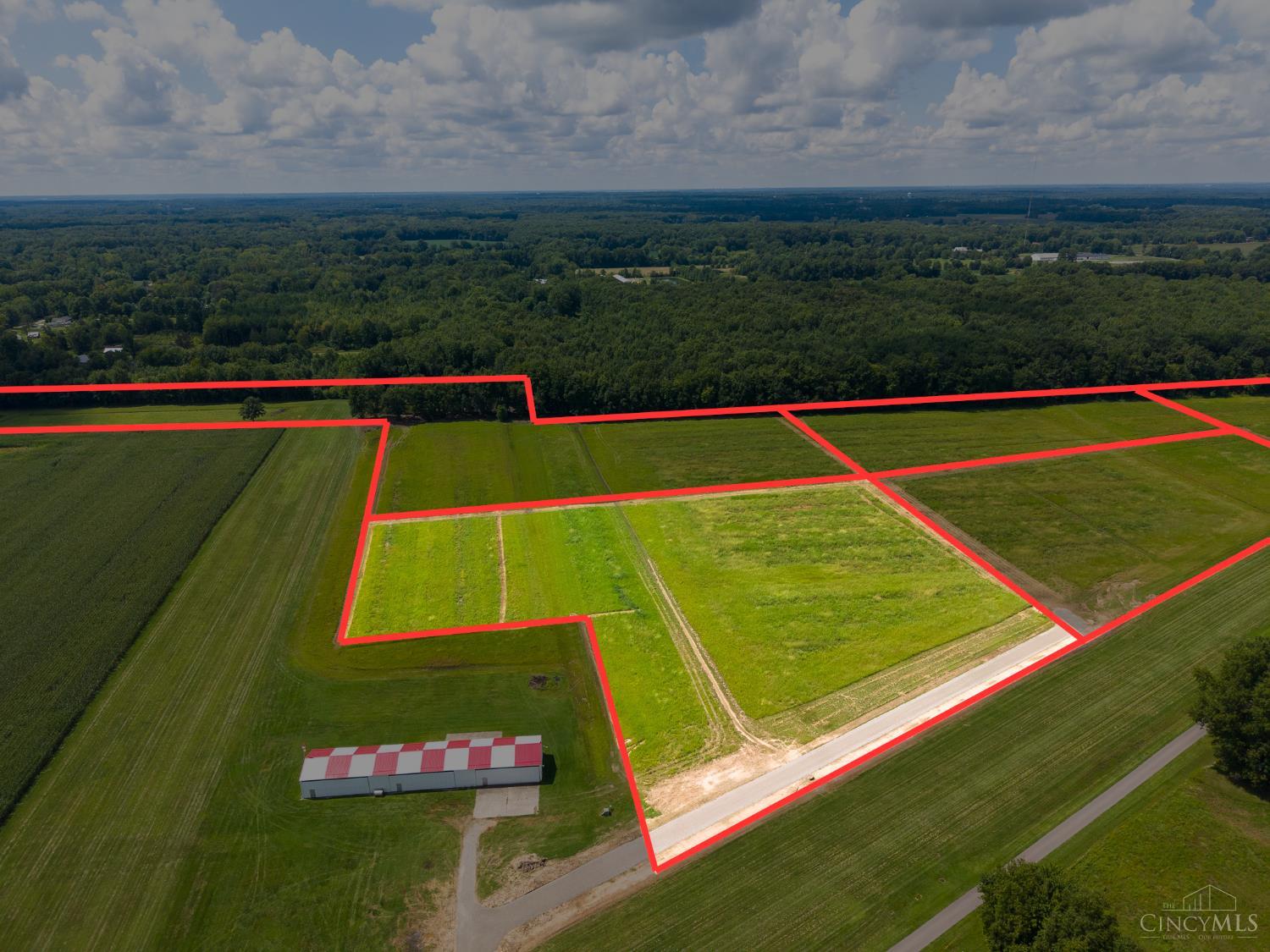 B Landing Lane, Goshen Twp, OH, 45122