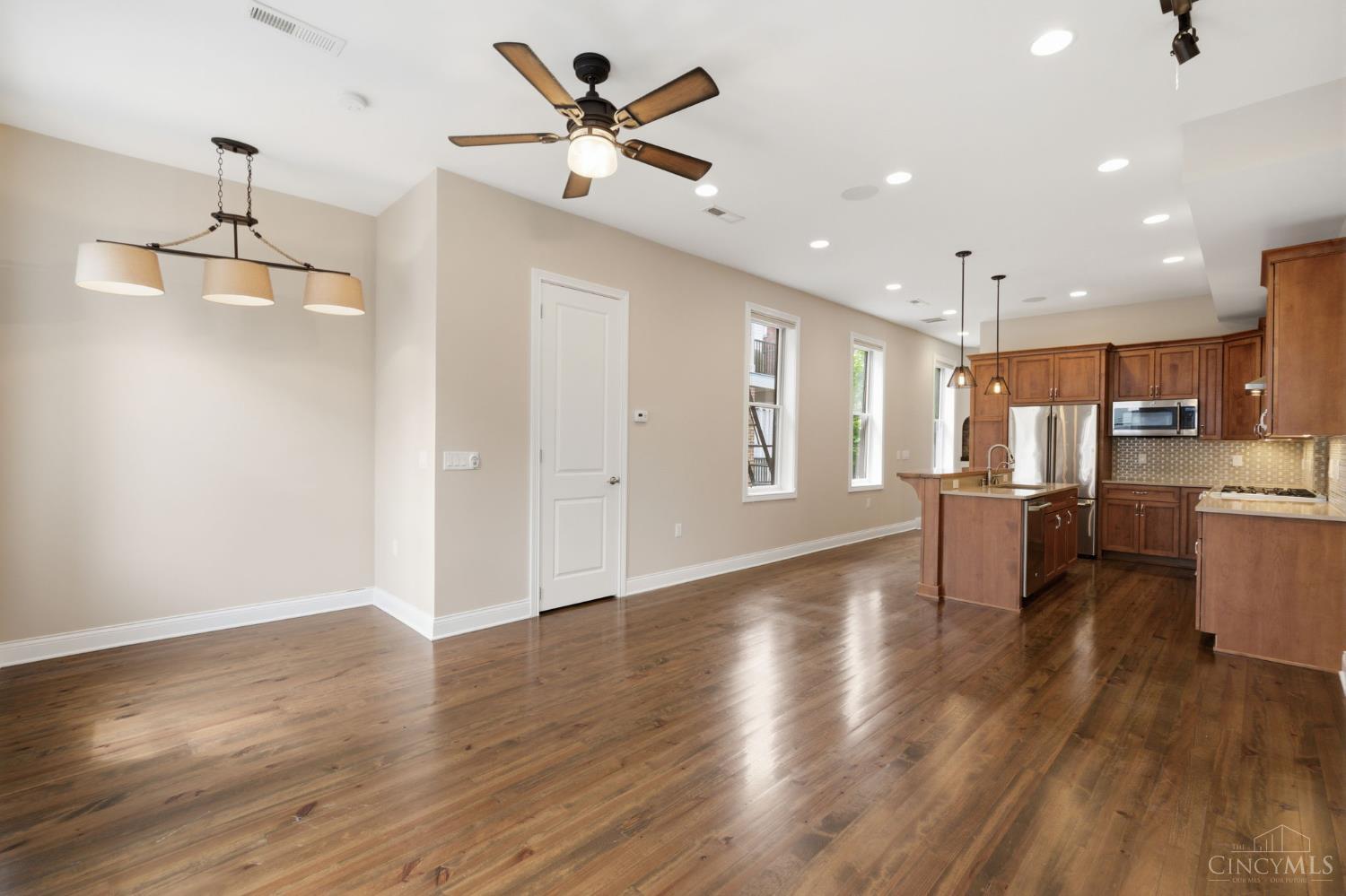 1329 Republic Street, Cincinnati, OH, 45202 — photo 21