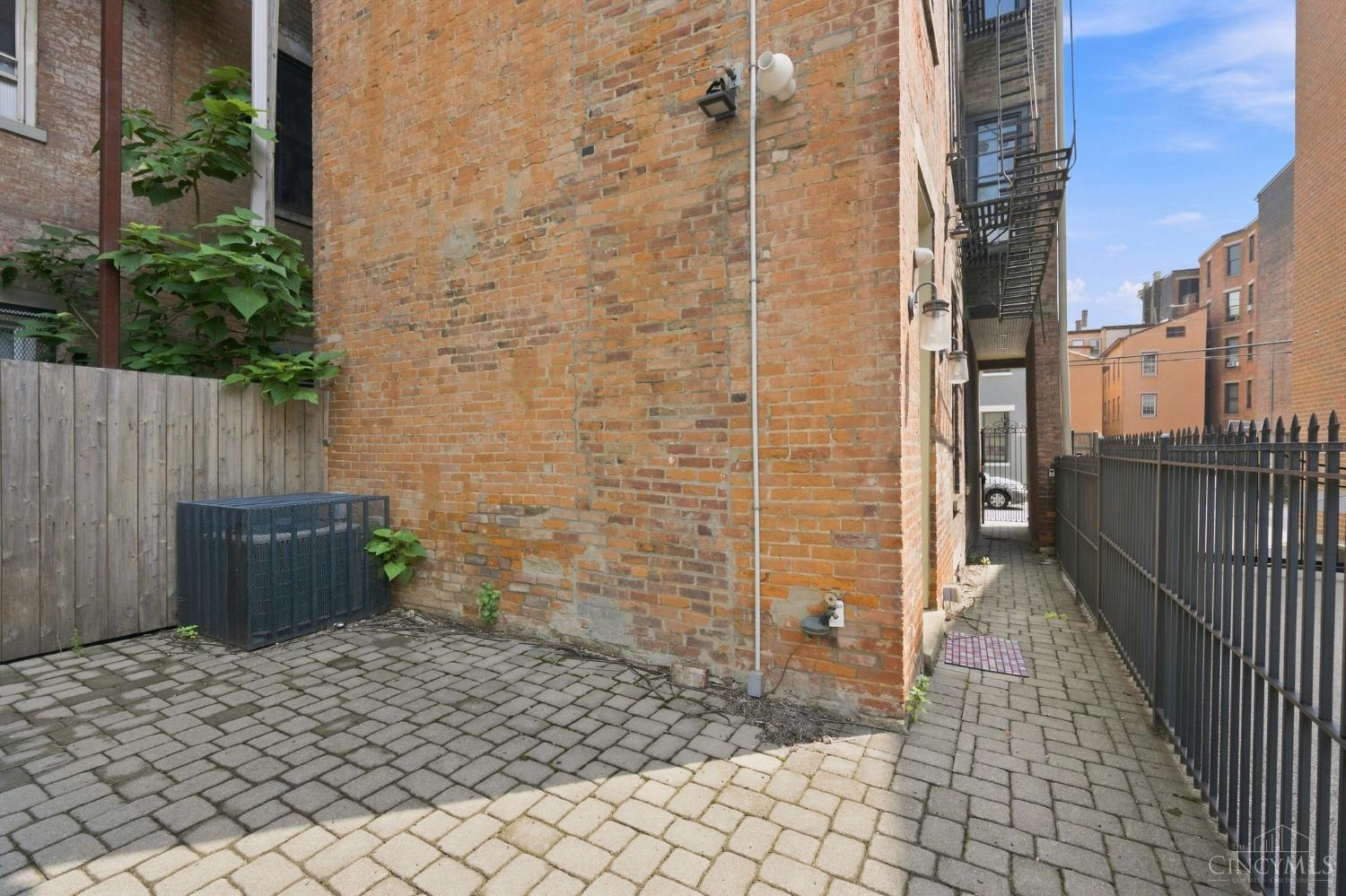 1329 Republic Street, Cincinnati, OH, 45202 — photo 51