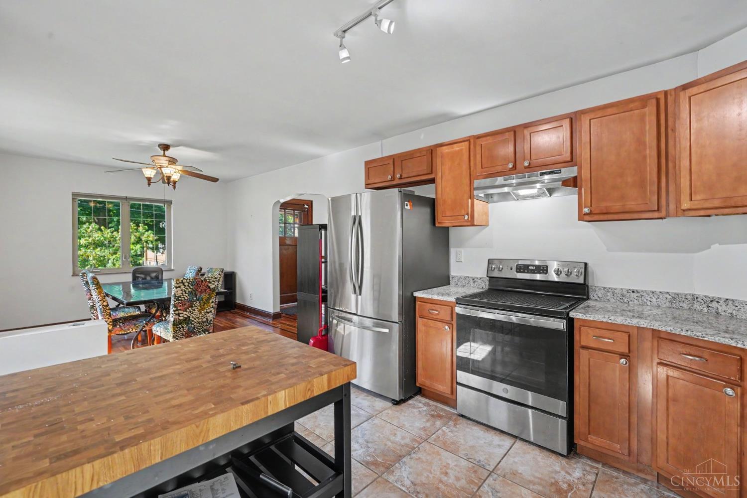 3058 Penrose Place, Cincinnati, OH, 45211 — photo 17