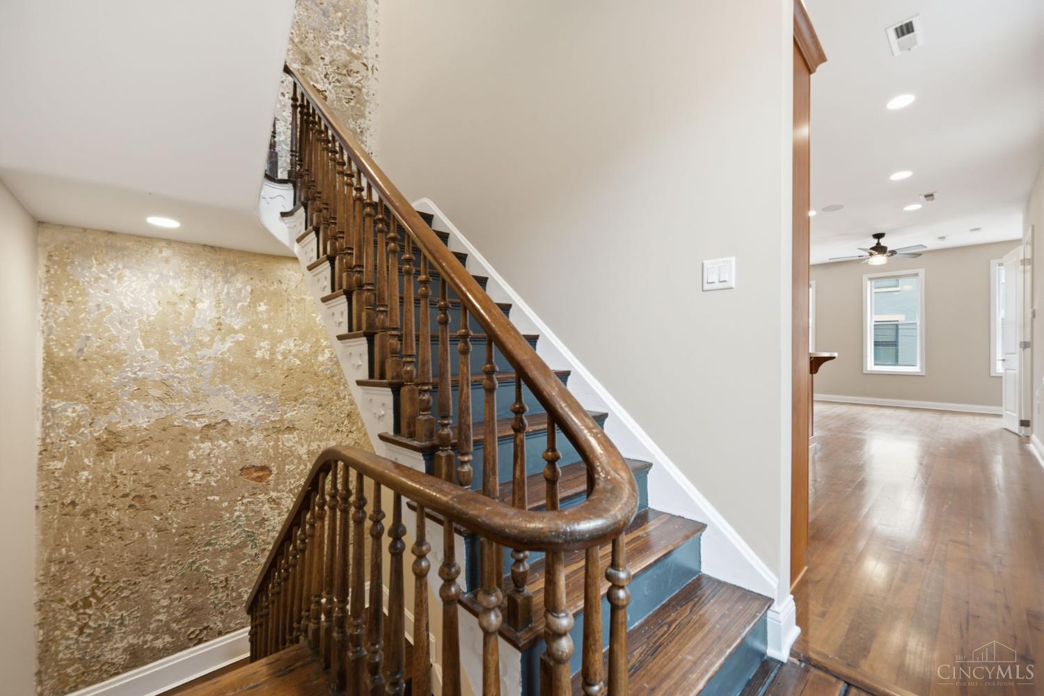 1329 Republic Street, Cincinnati, OH, 45202 — photo 13