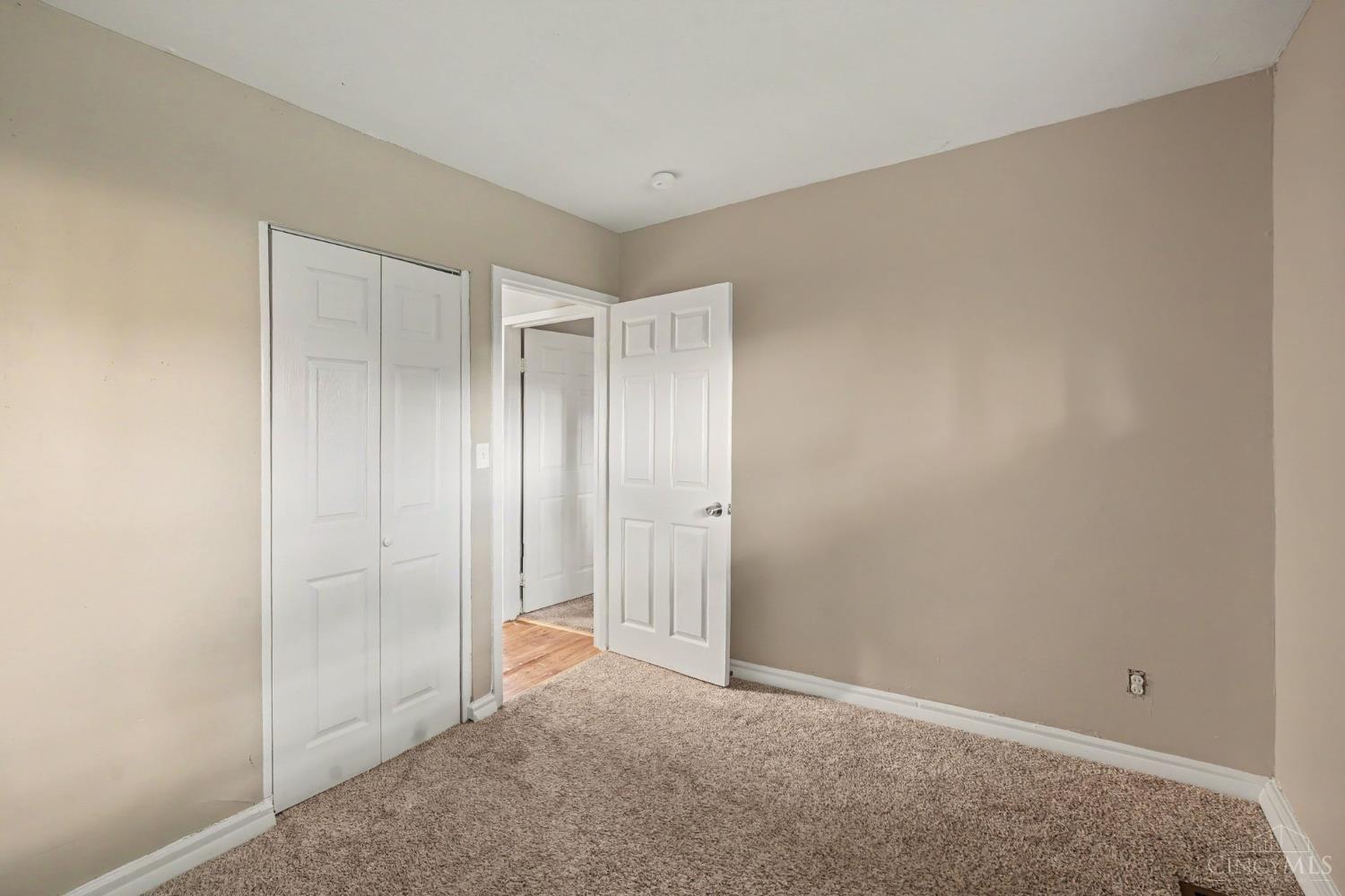 8633 Daly Road, Springfield Twp., OH, 45231 — photo 10