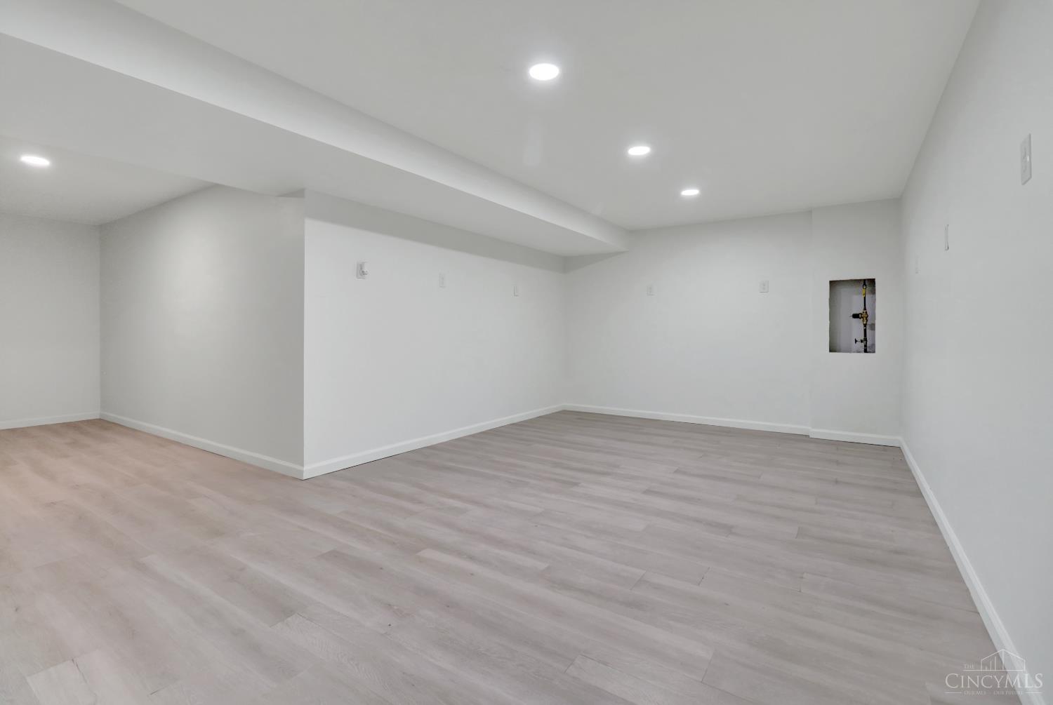7197 Braemer Lane, West Chester, OH, 45069 — photo 24