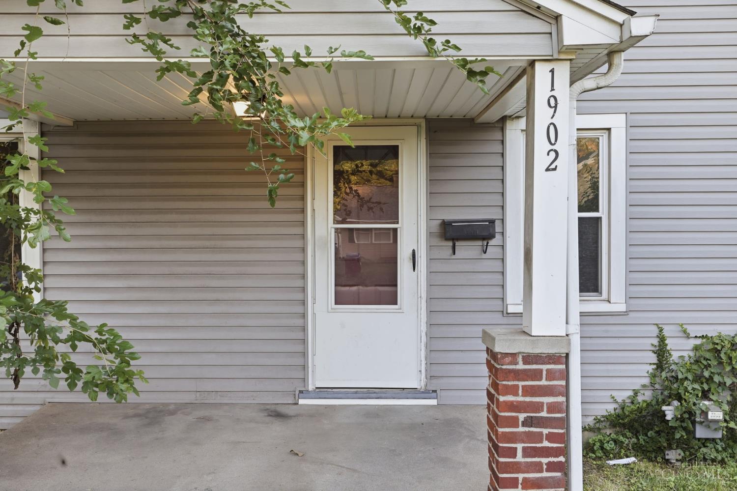 1902 Sheffield Street, Middletown, OH, 45044 — photo 4